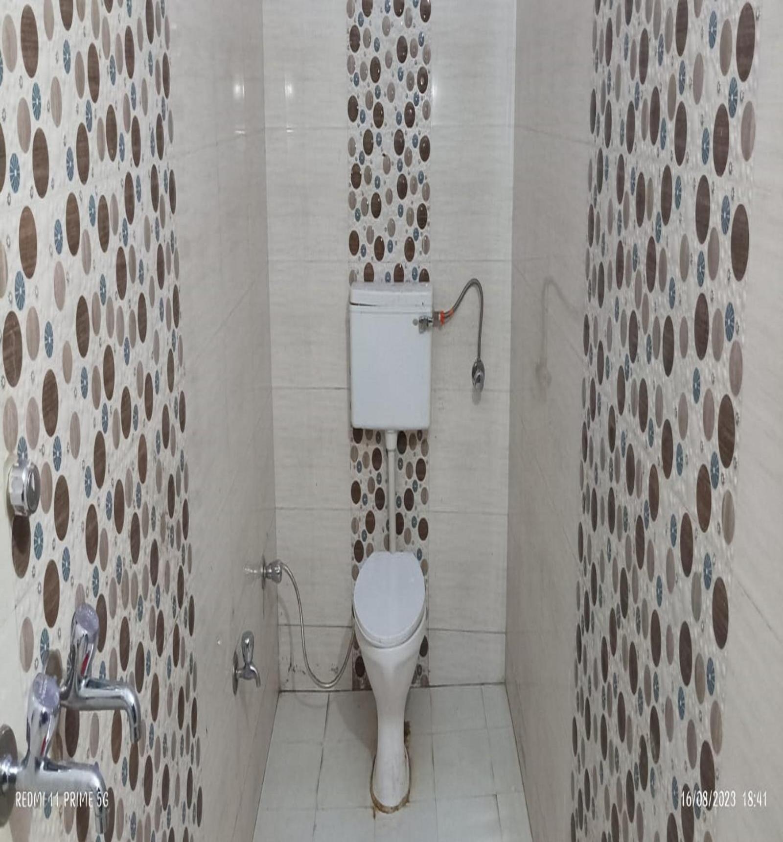 Double Room - Photo 2