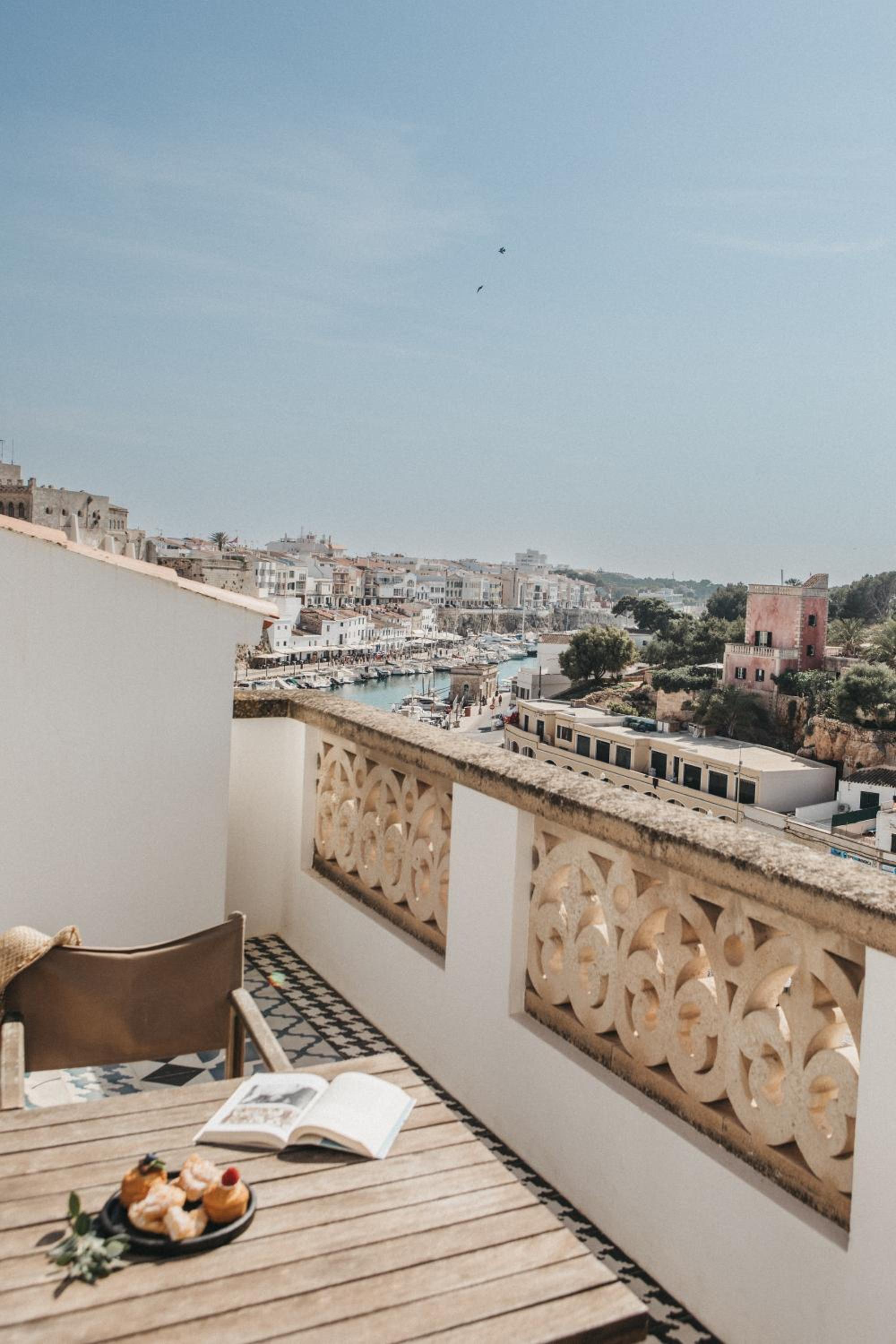 Suite con terraza y acceso al spa photo