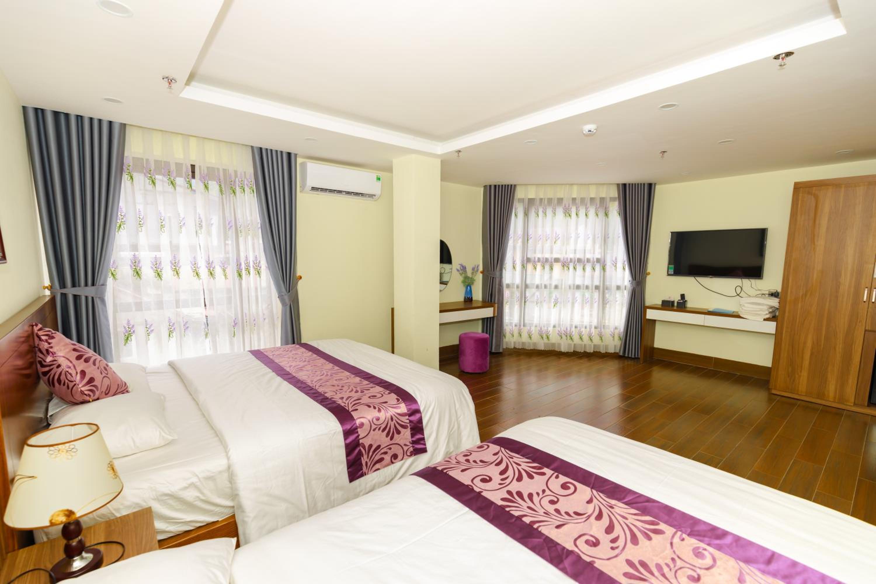 Premium Quadruple Room