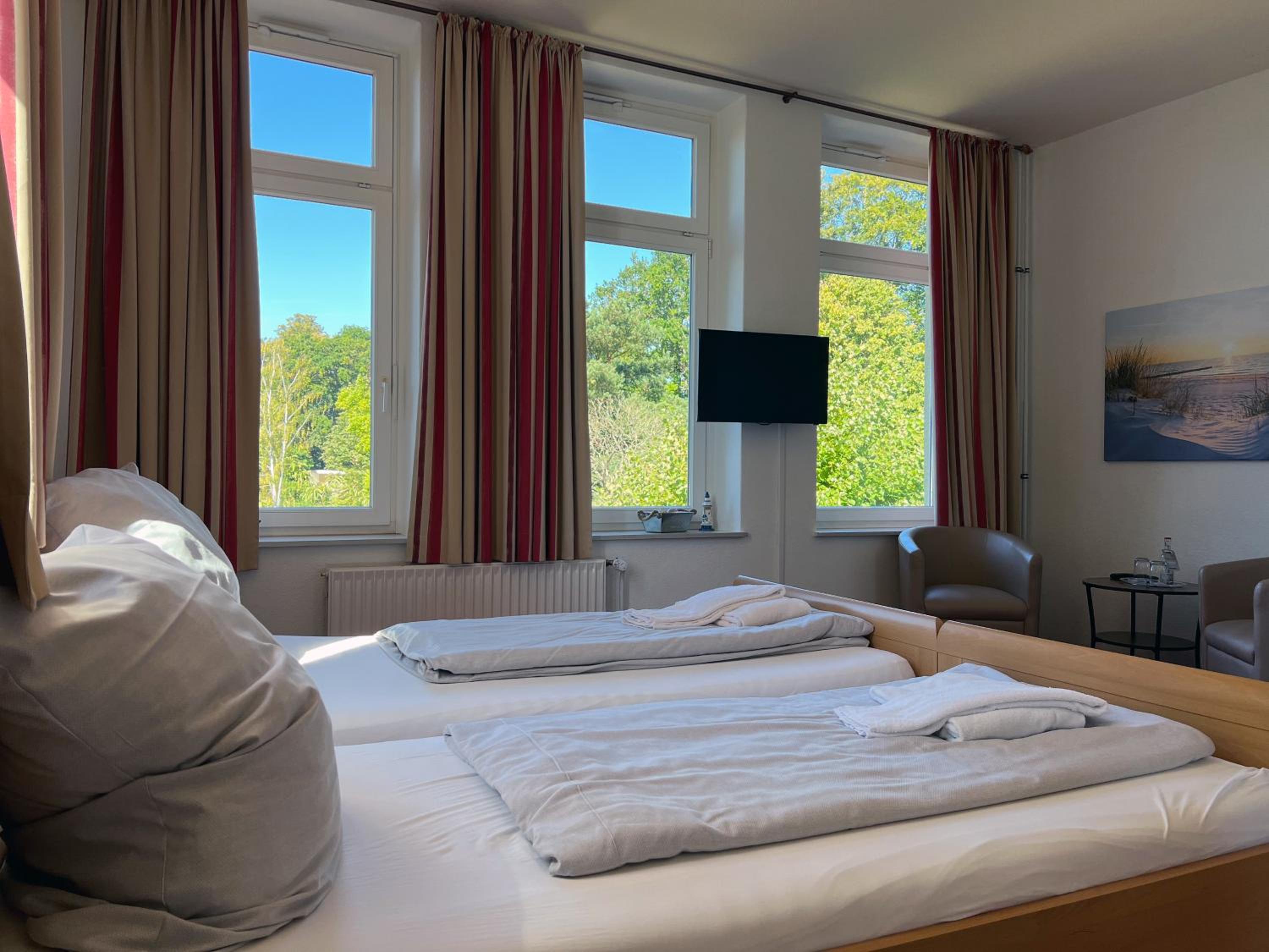 Doppelzimmer Standard mit Landblick 25qm photo 1
