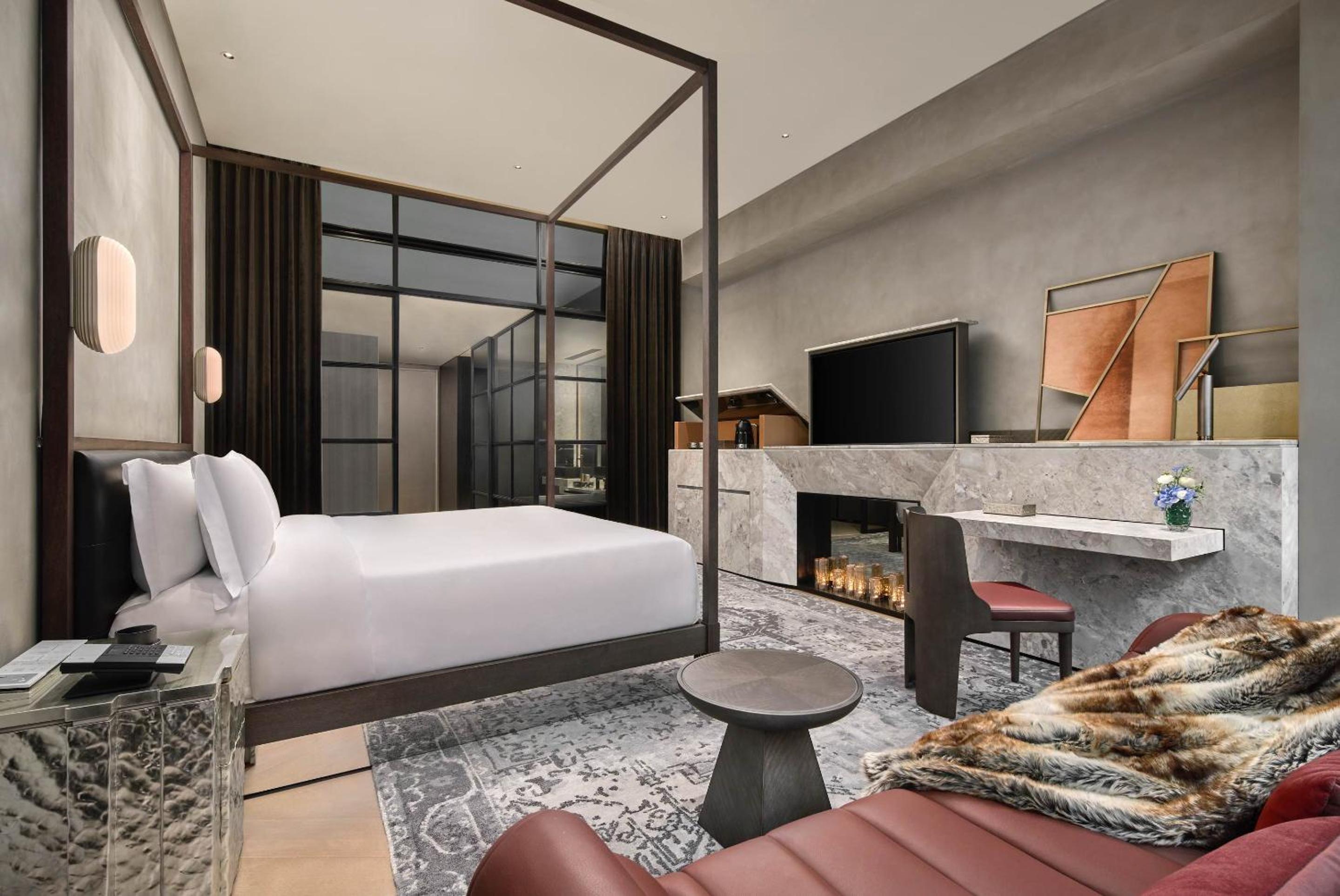 Essential King Room with River View