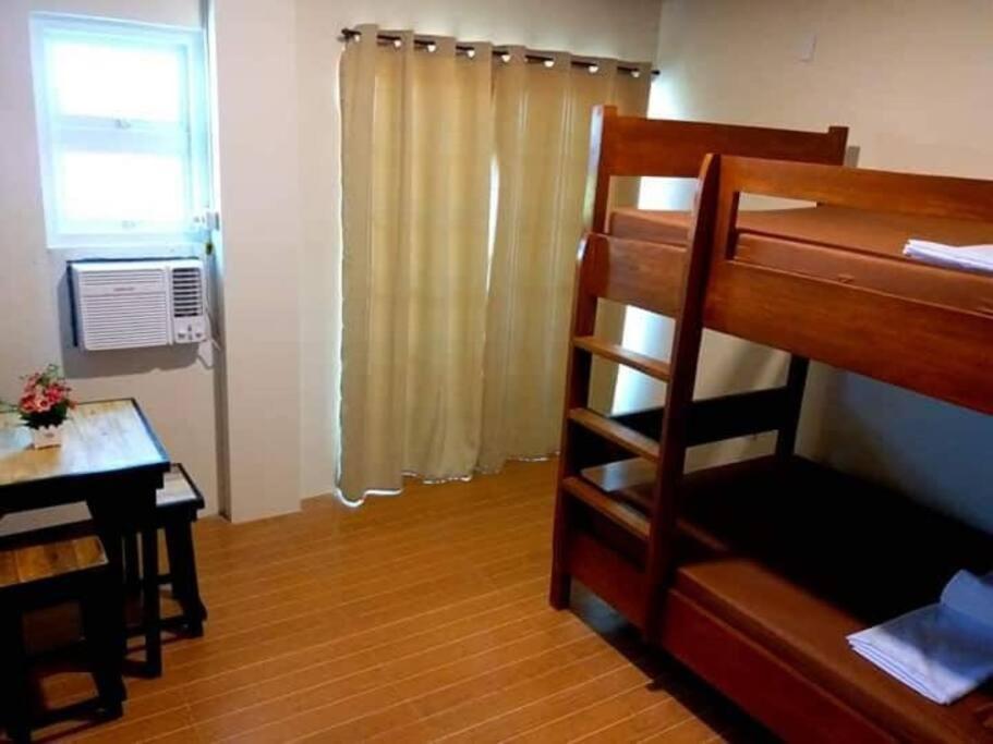 Four-Bedroom House photo 2