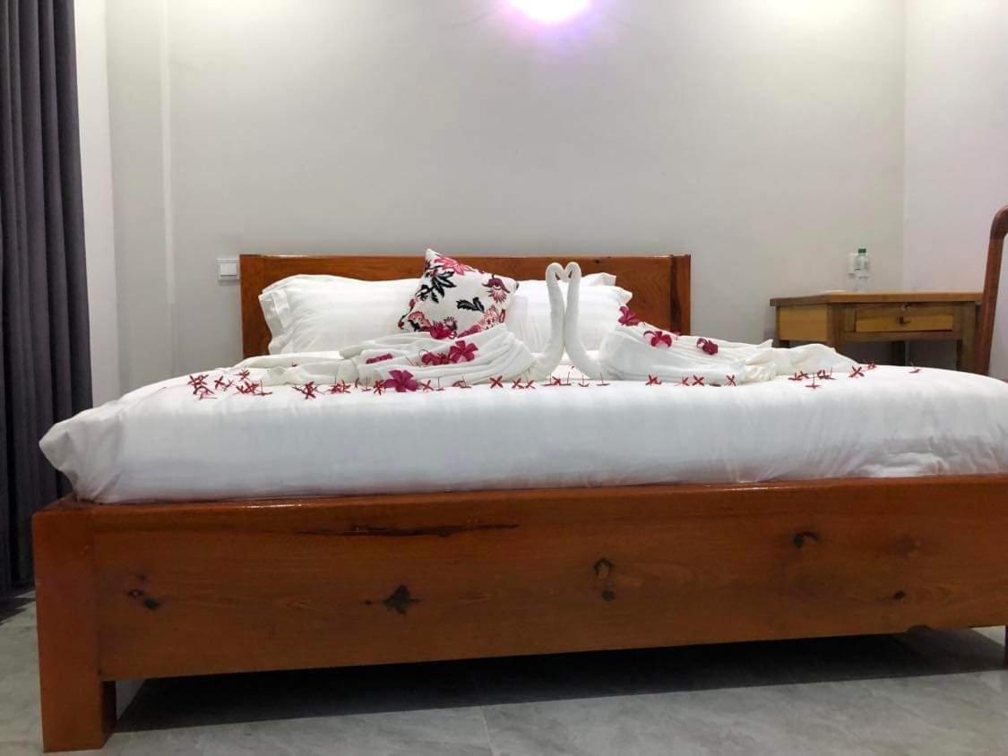 Deluxe Double Room (2 Adults + 1 Child) photo 2