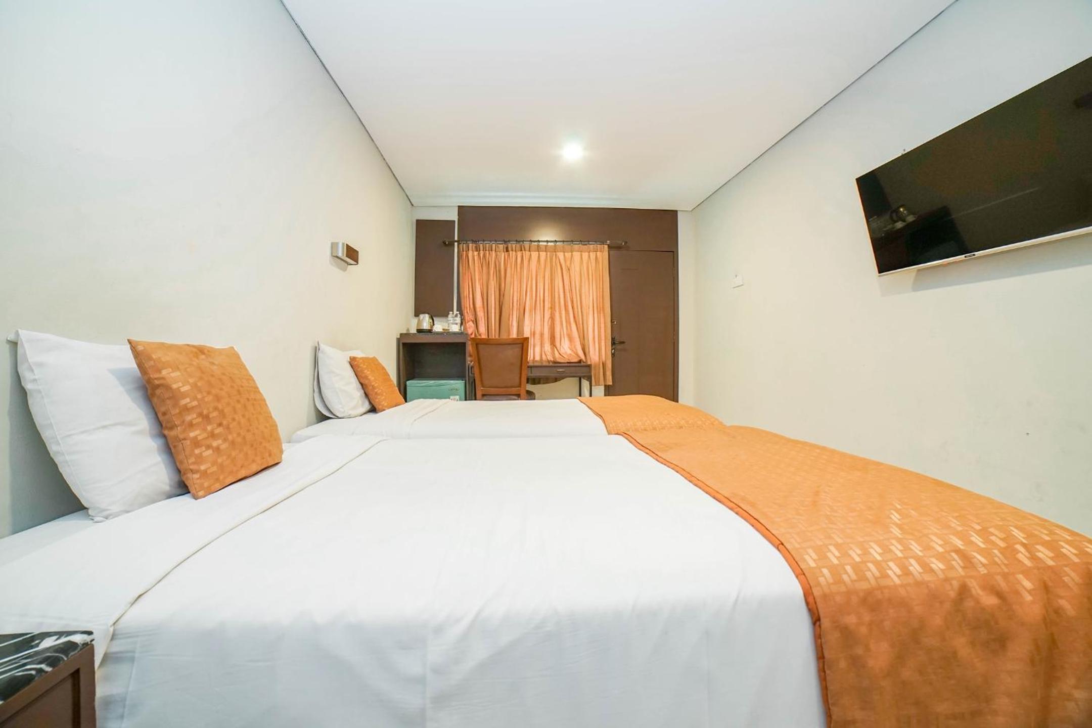 Deluxe Twin Room - Photo 3