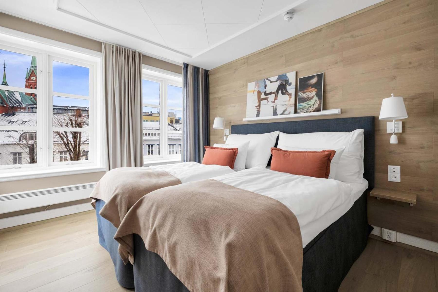 Standard Twin Room - Photo 1