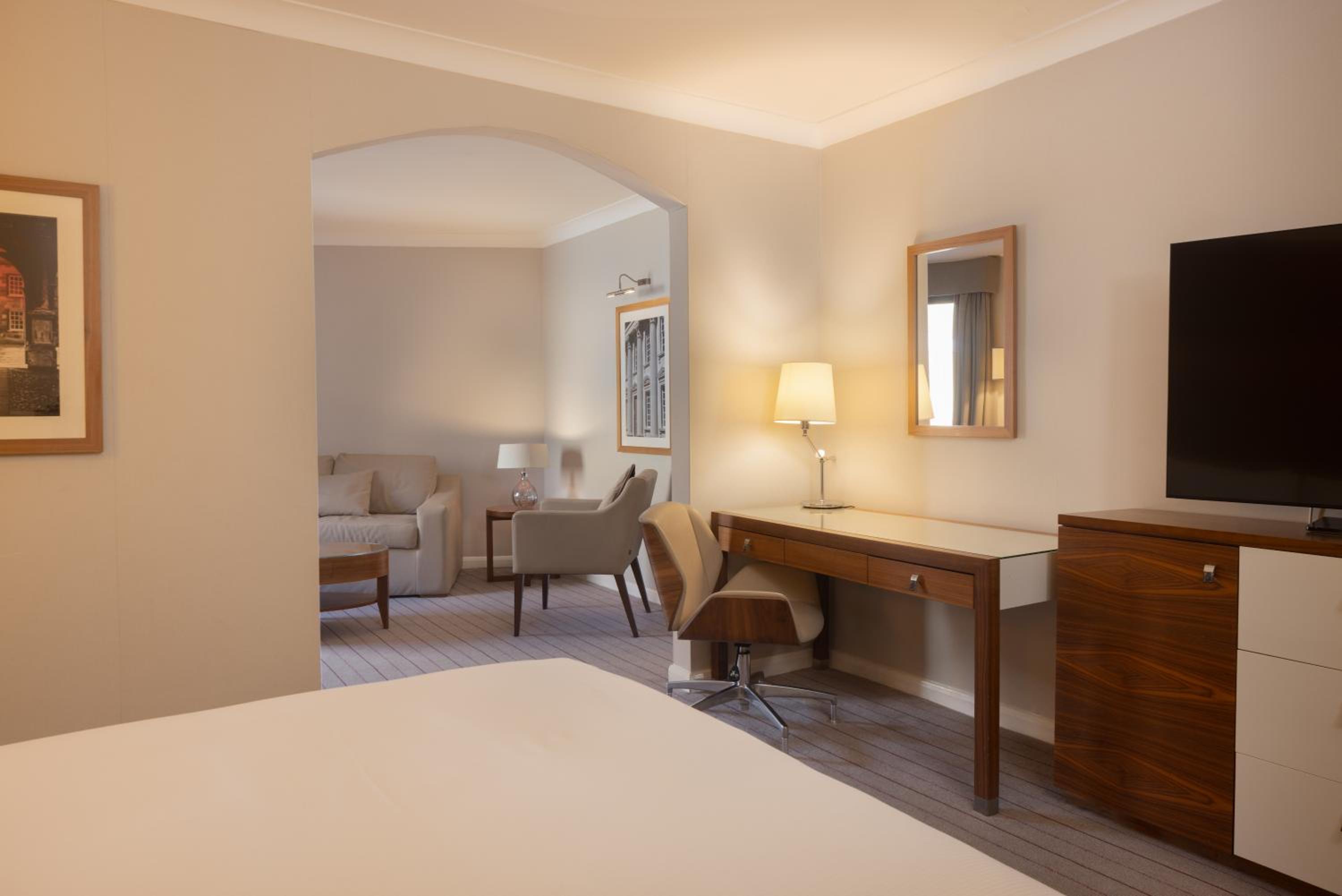 Junior Suite - Photo 6