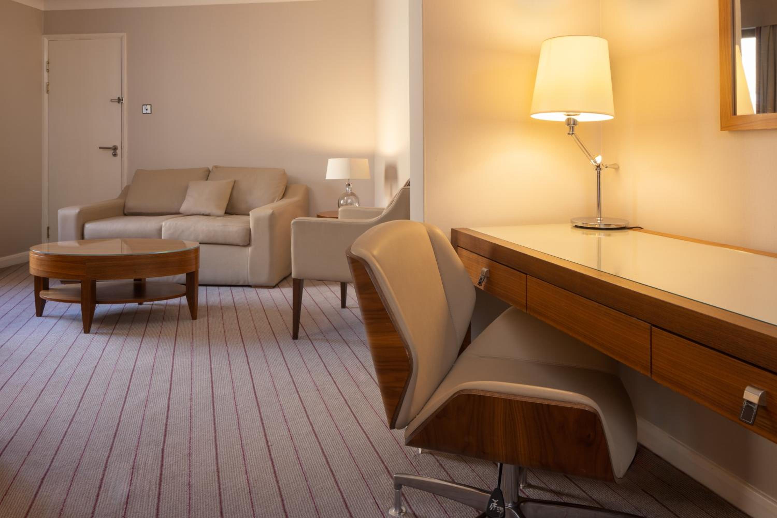 Junior Suite - Photo 7