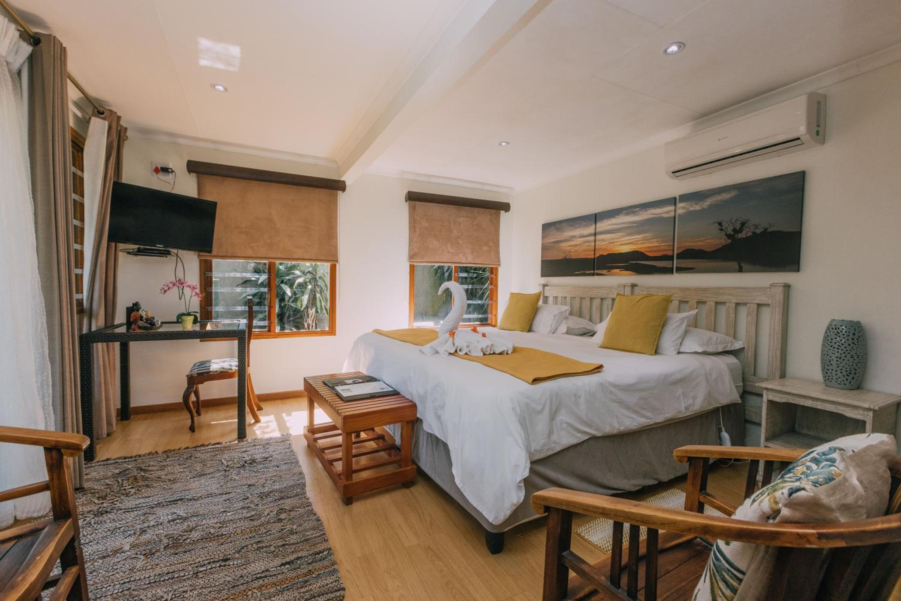 Twin/Double Room photo 1