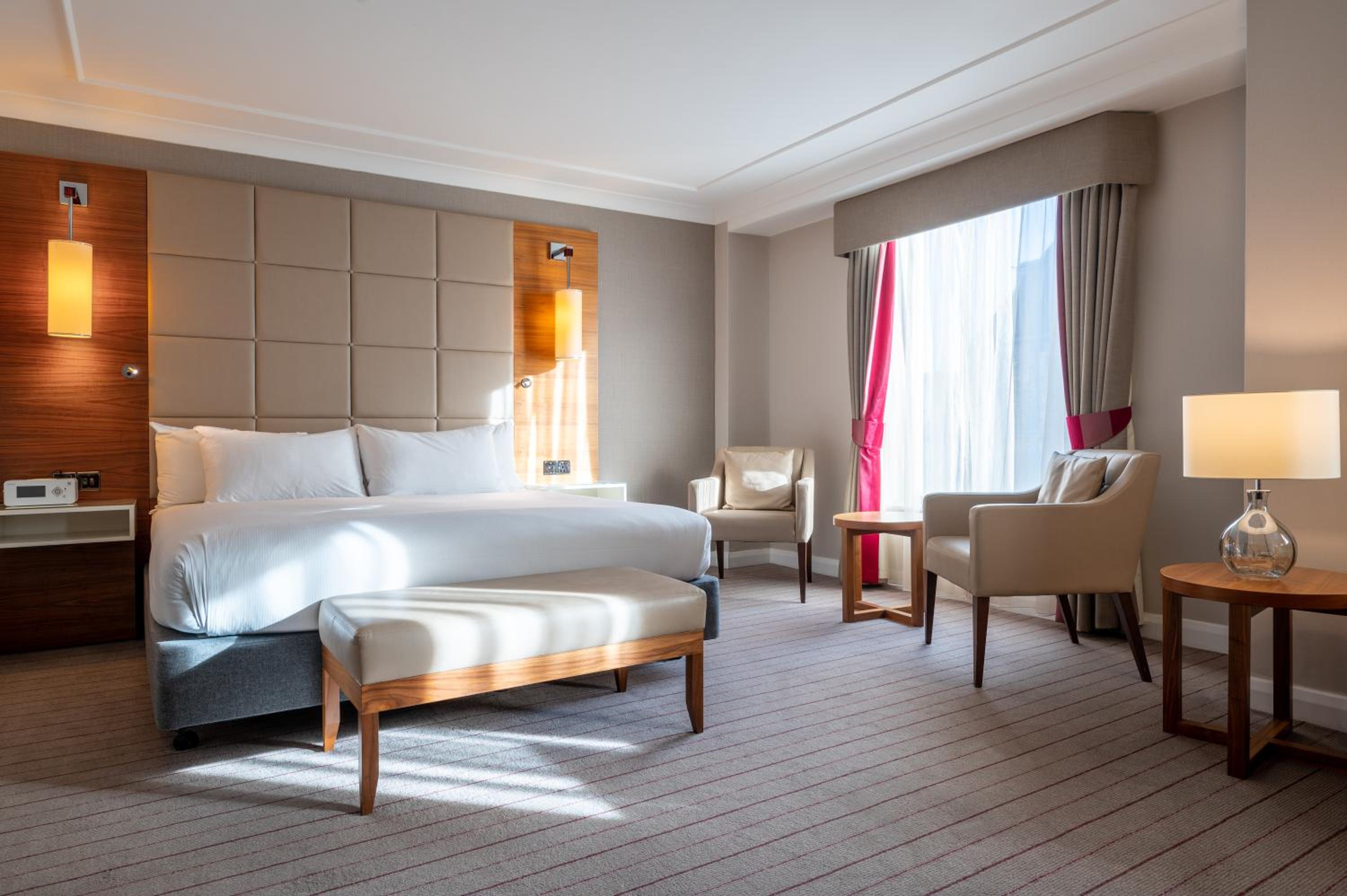 Executive King Room - Photo 5