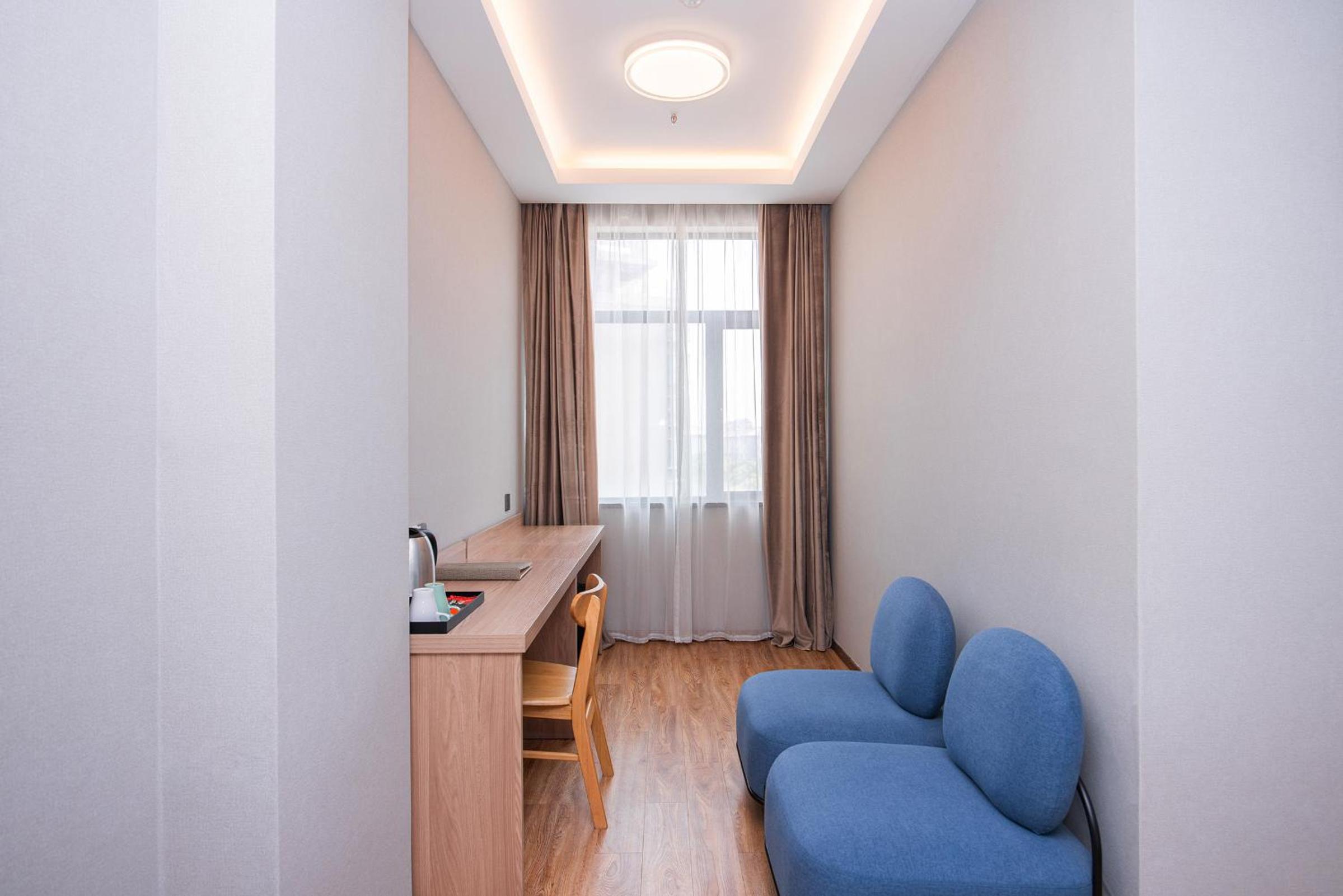Double Room photo 3