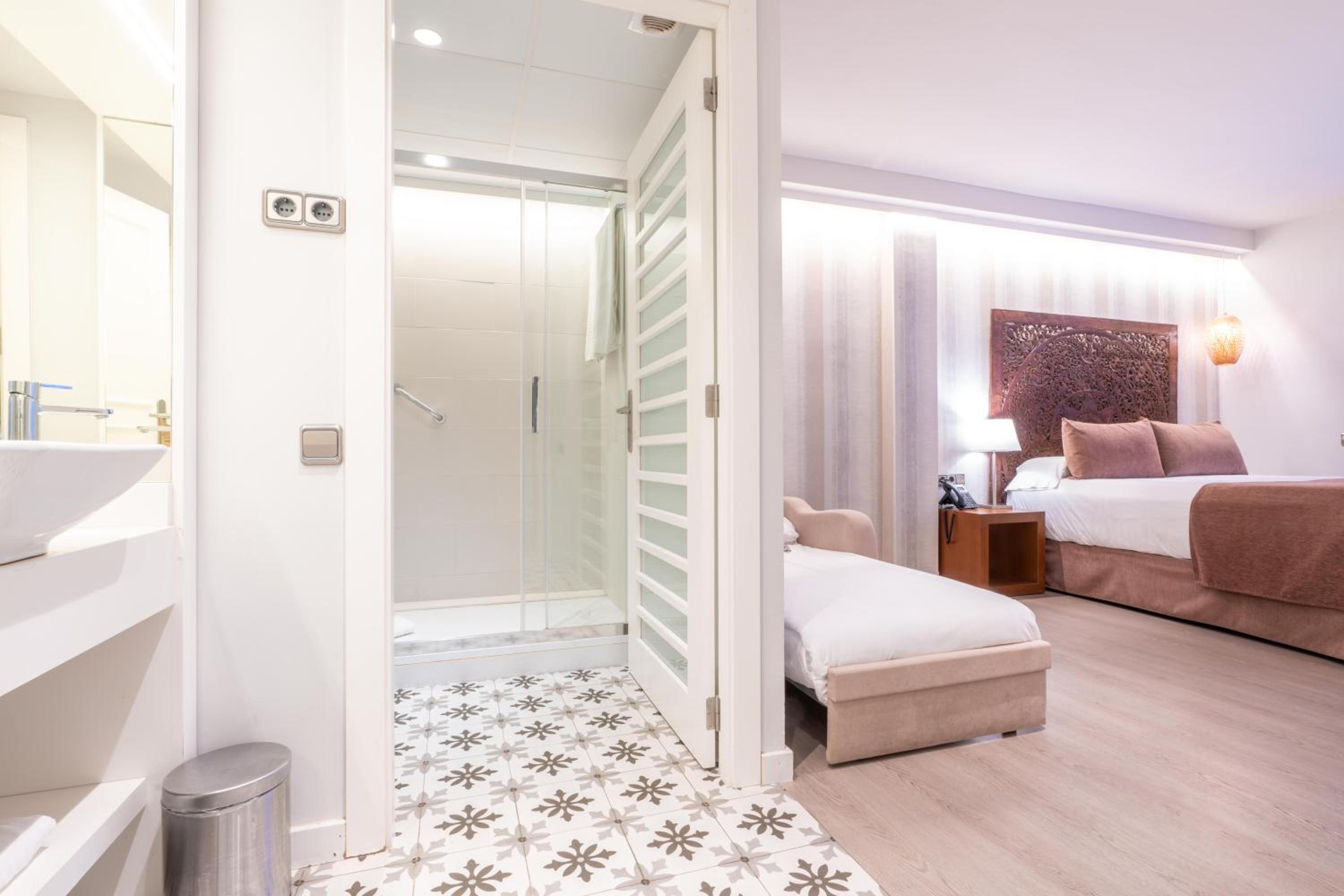 Triple Room photo 2