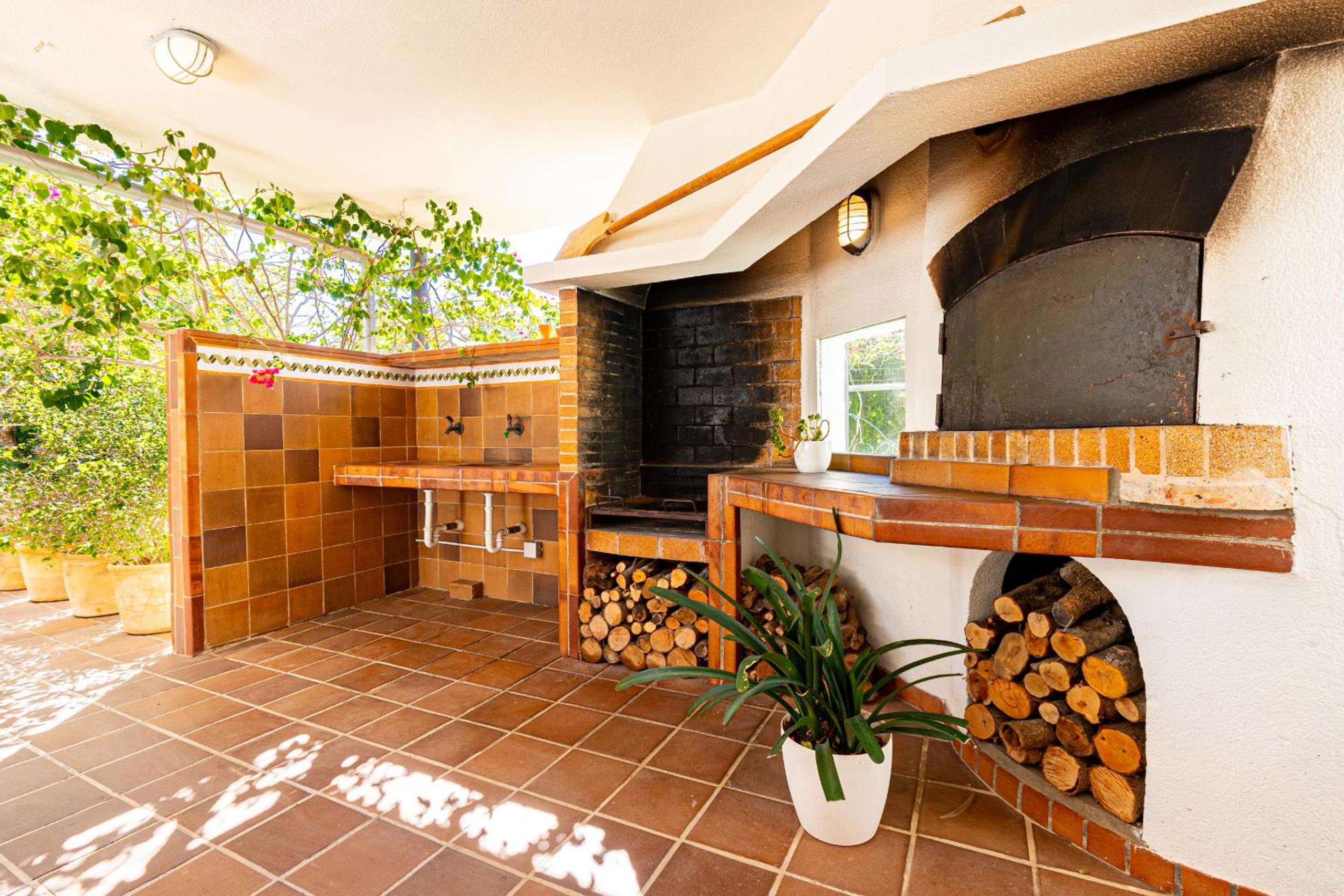 Villa with Private Pool photo 3