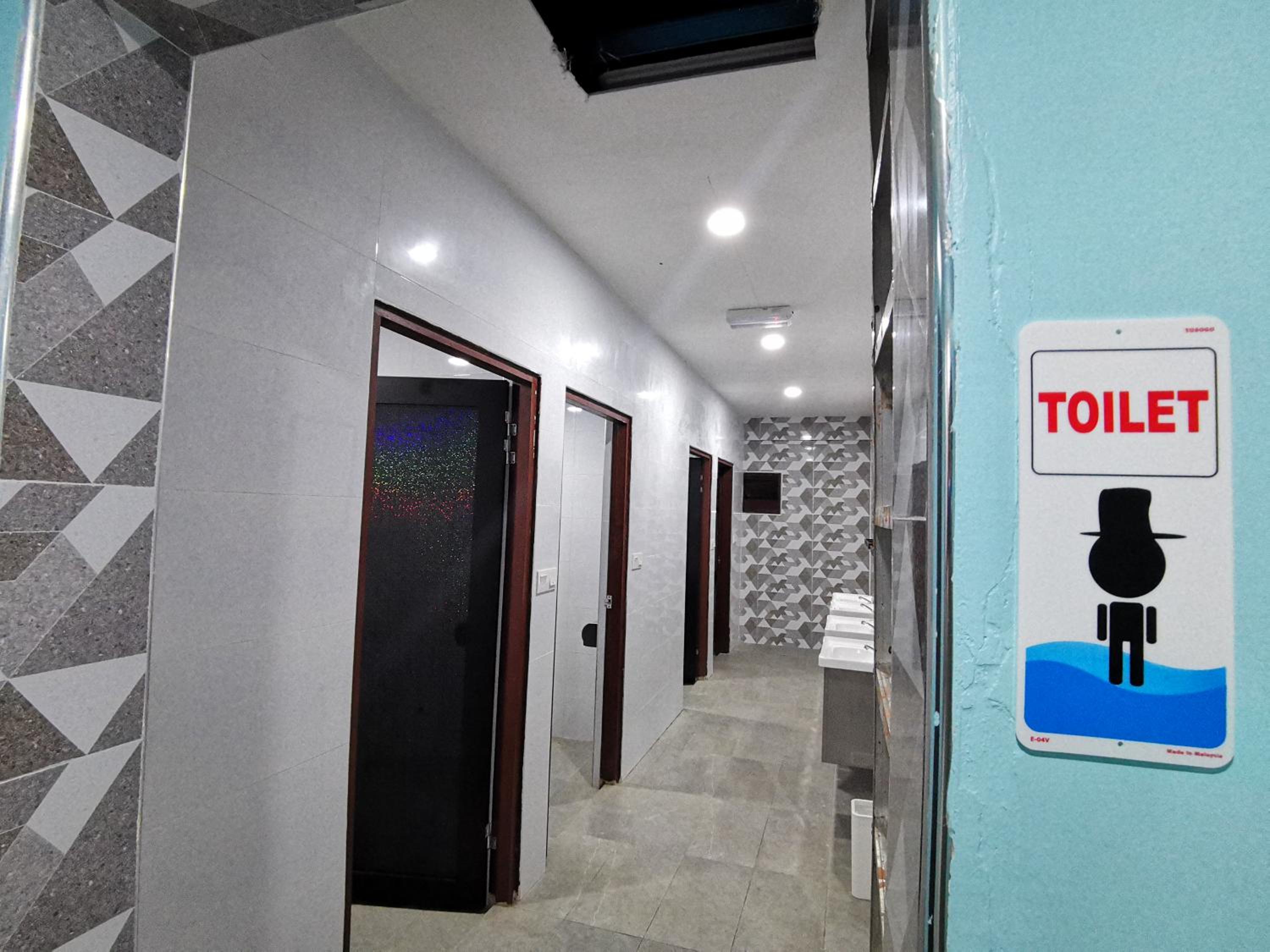 Single Bed in Dormitory Room photo 3