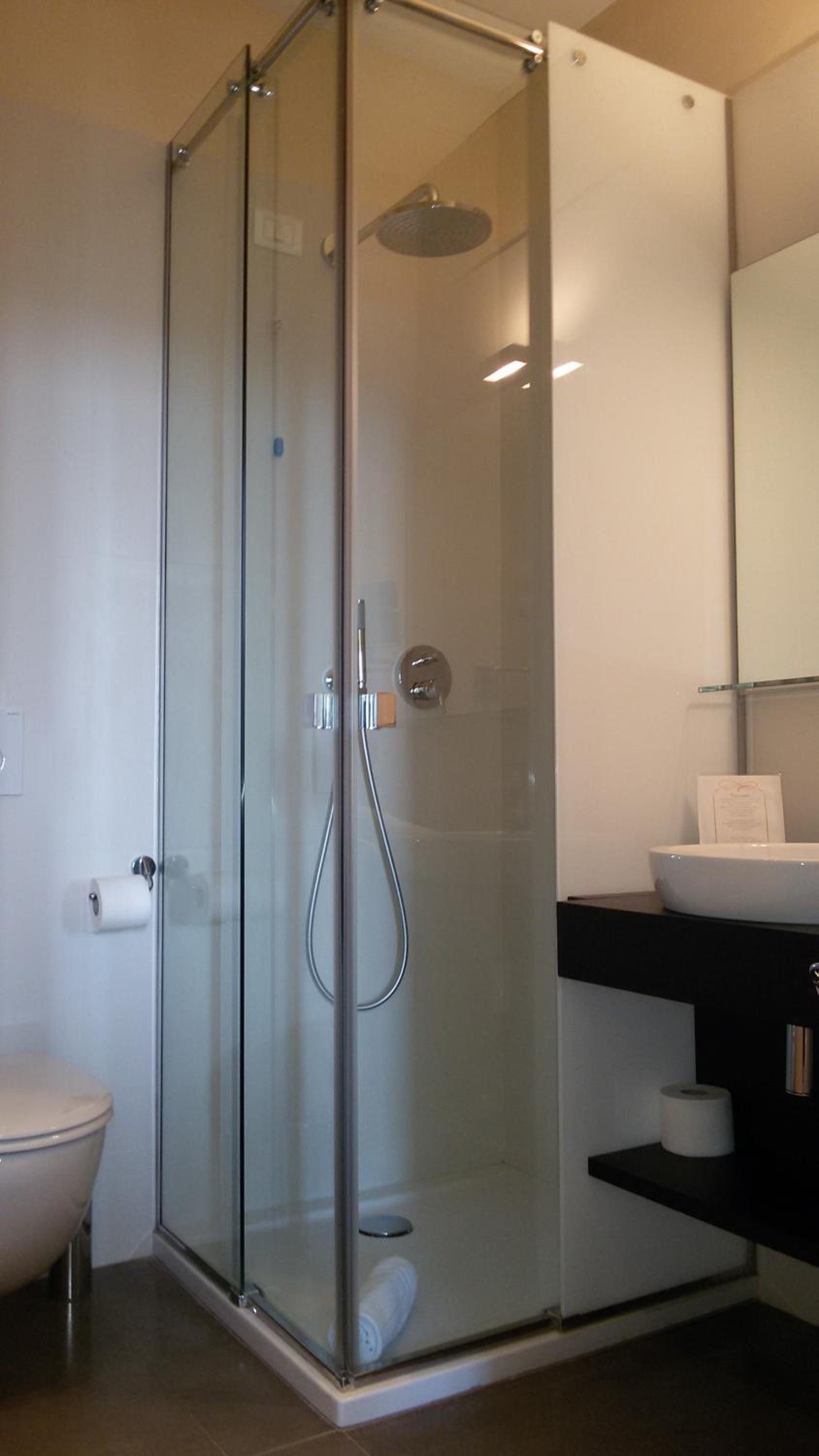 Double Room - Photo 12