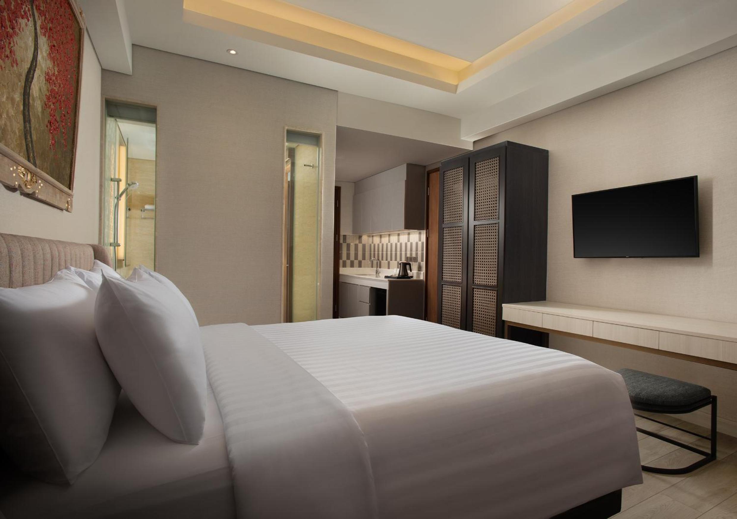 Superior King Room - Photo 1