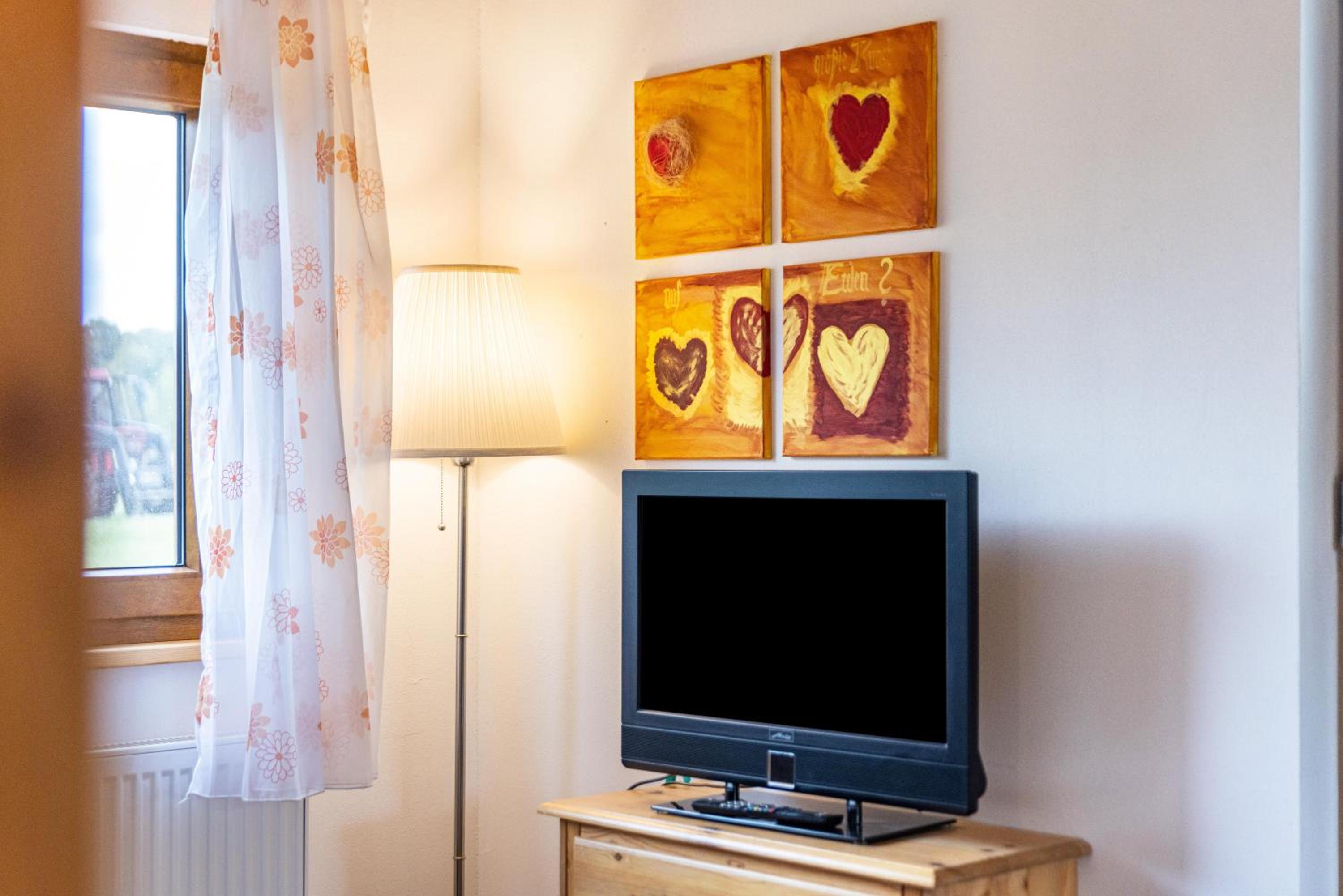One-Bedroom House photo 1