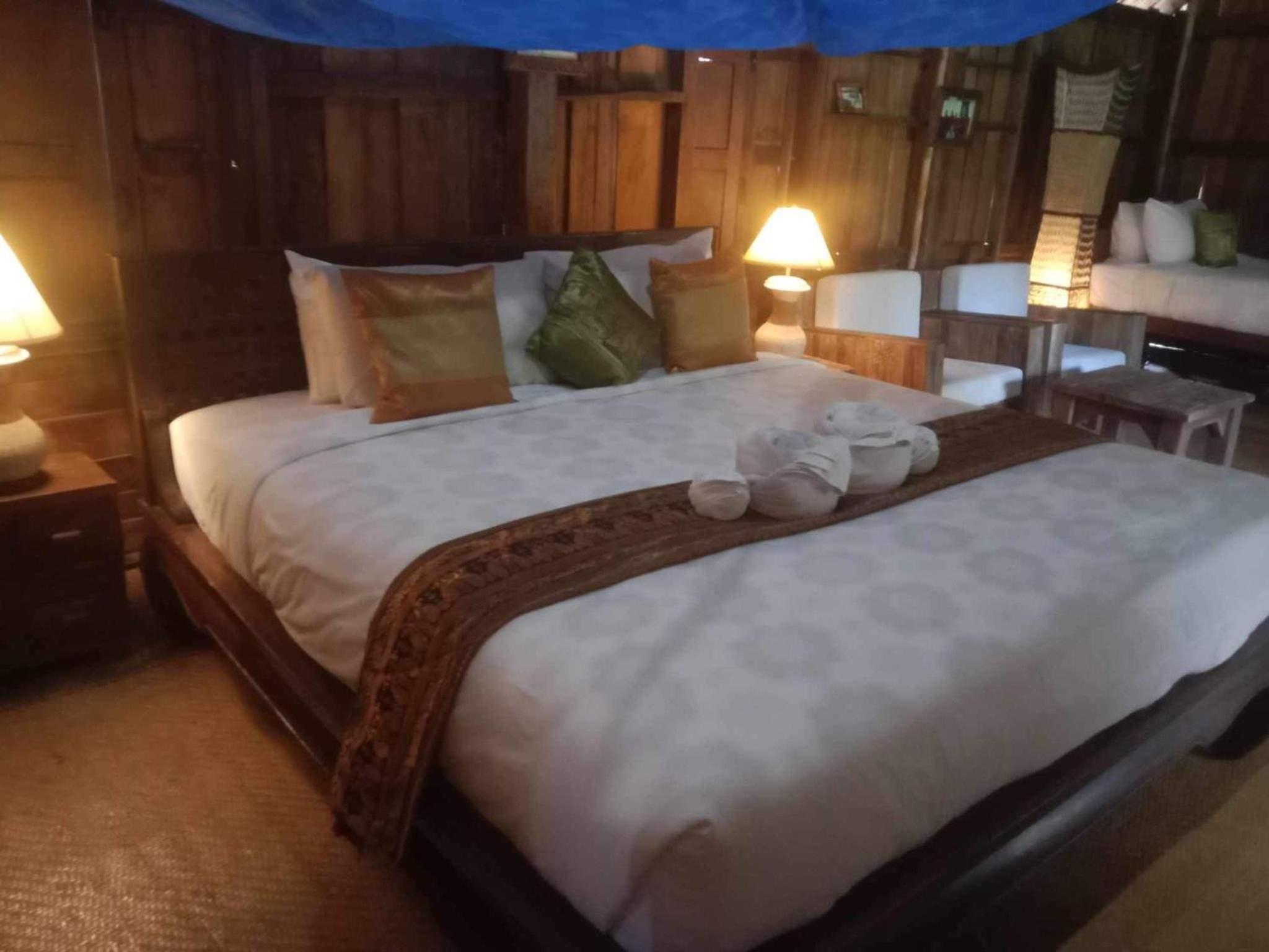 Double Room with Private External Bathroom