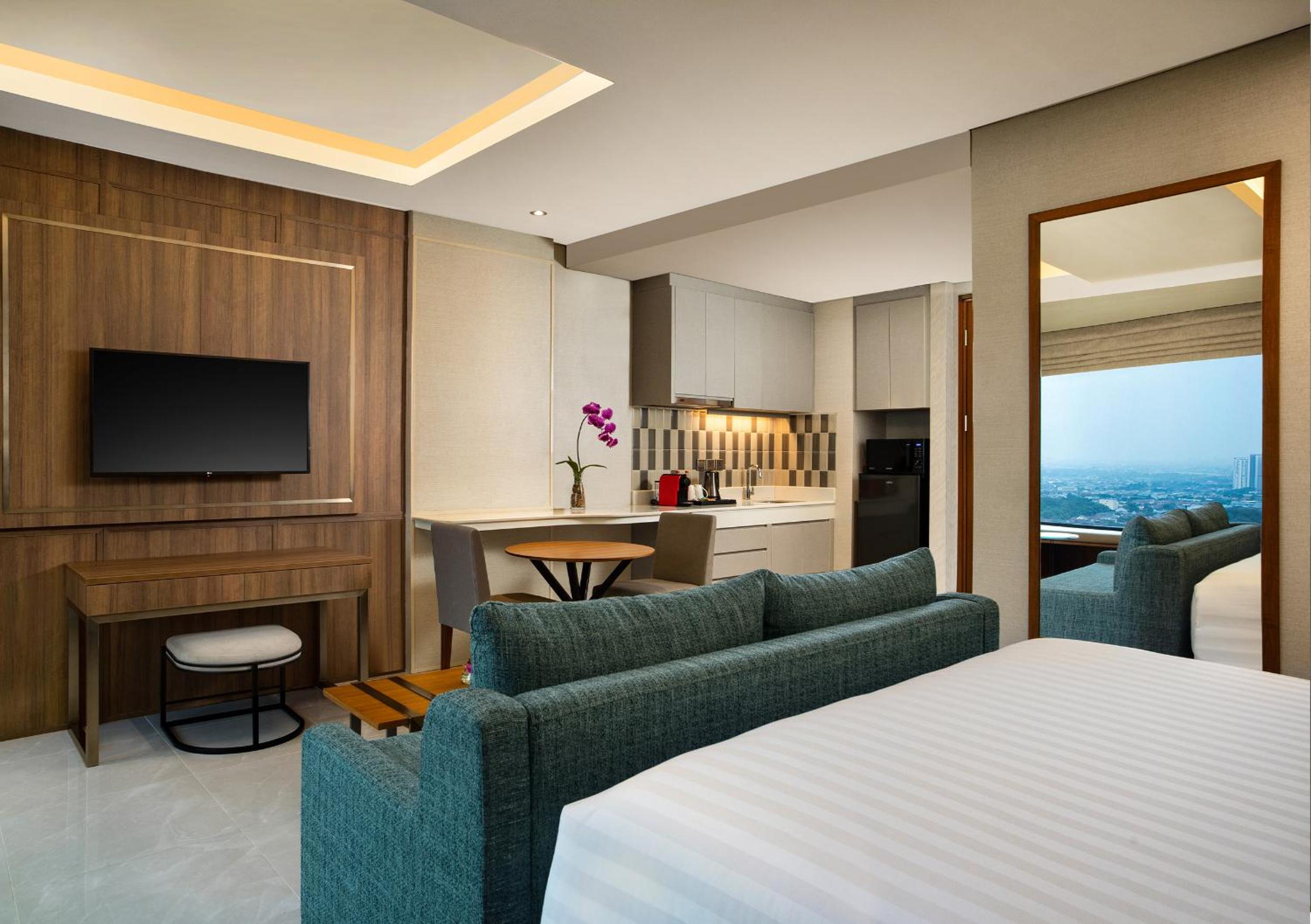Sunrise Suite - Photo 4