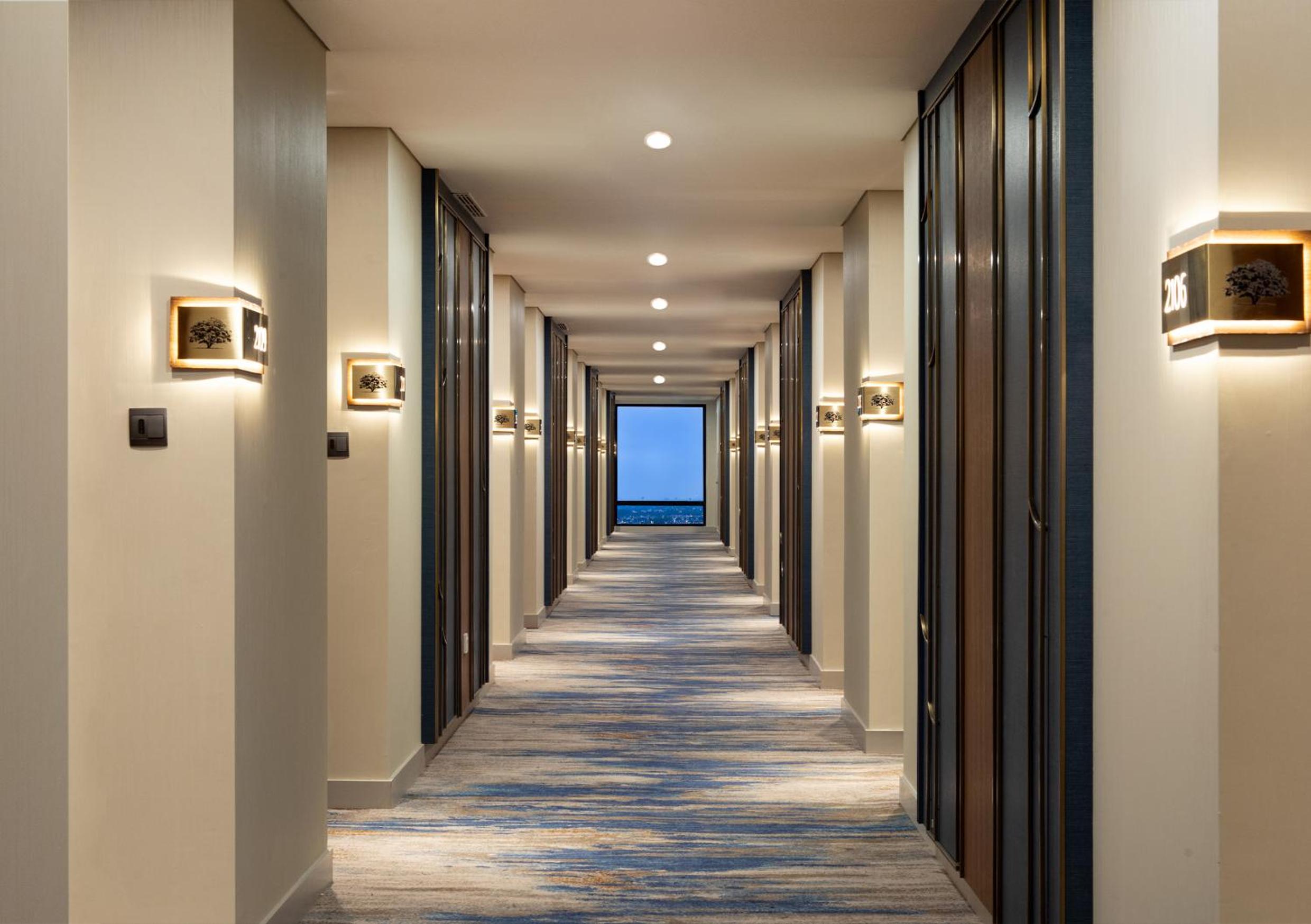 Superior King Room - Photo 6