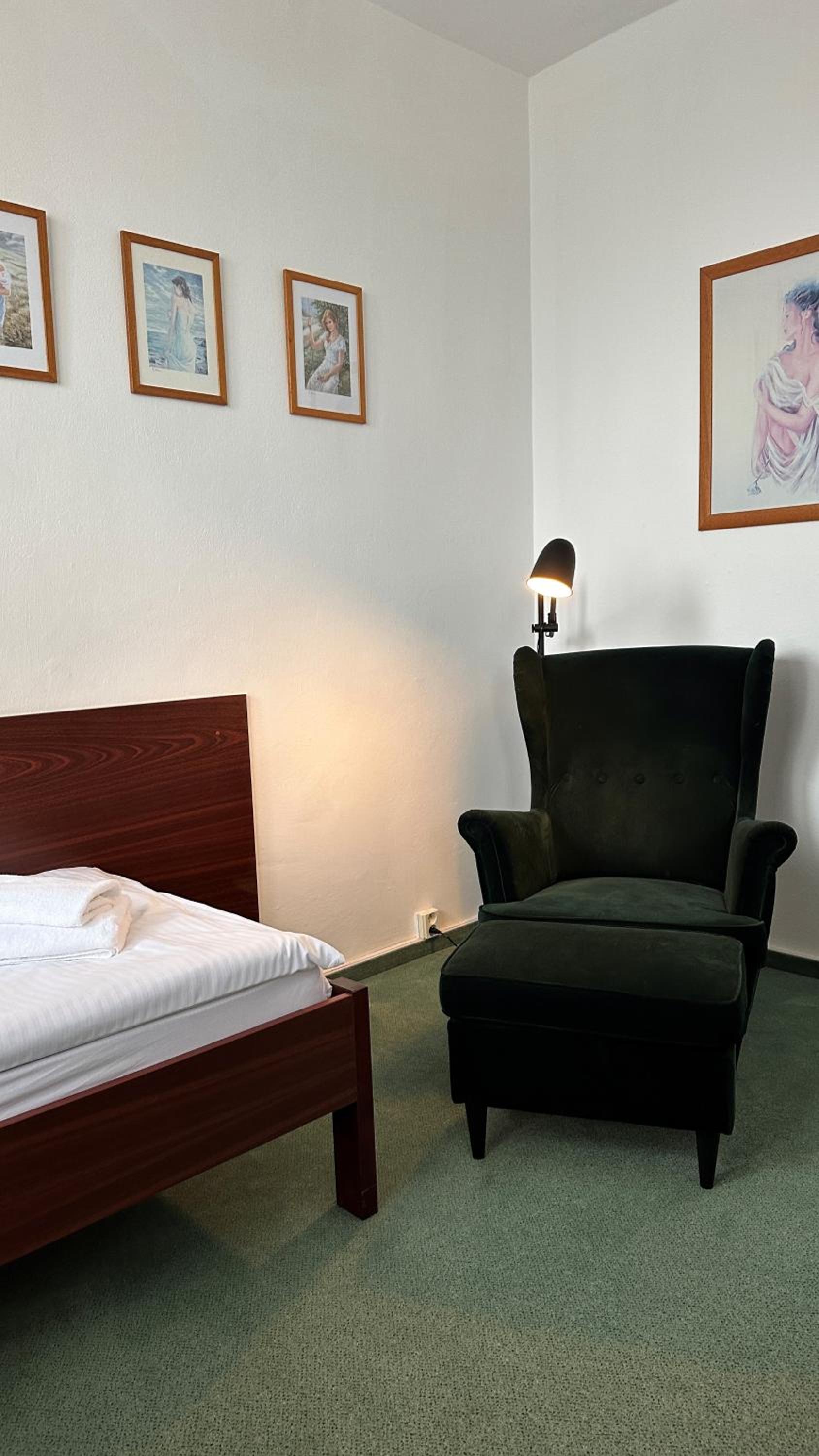 Two-Bedroom Suite