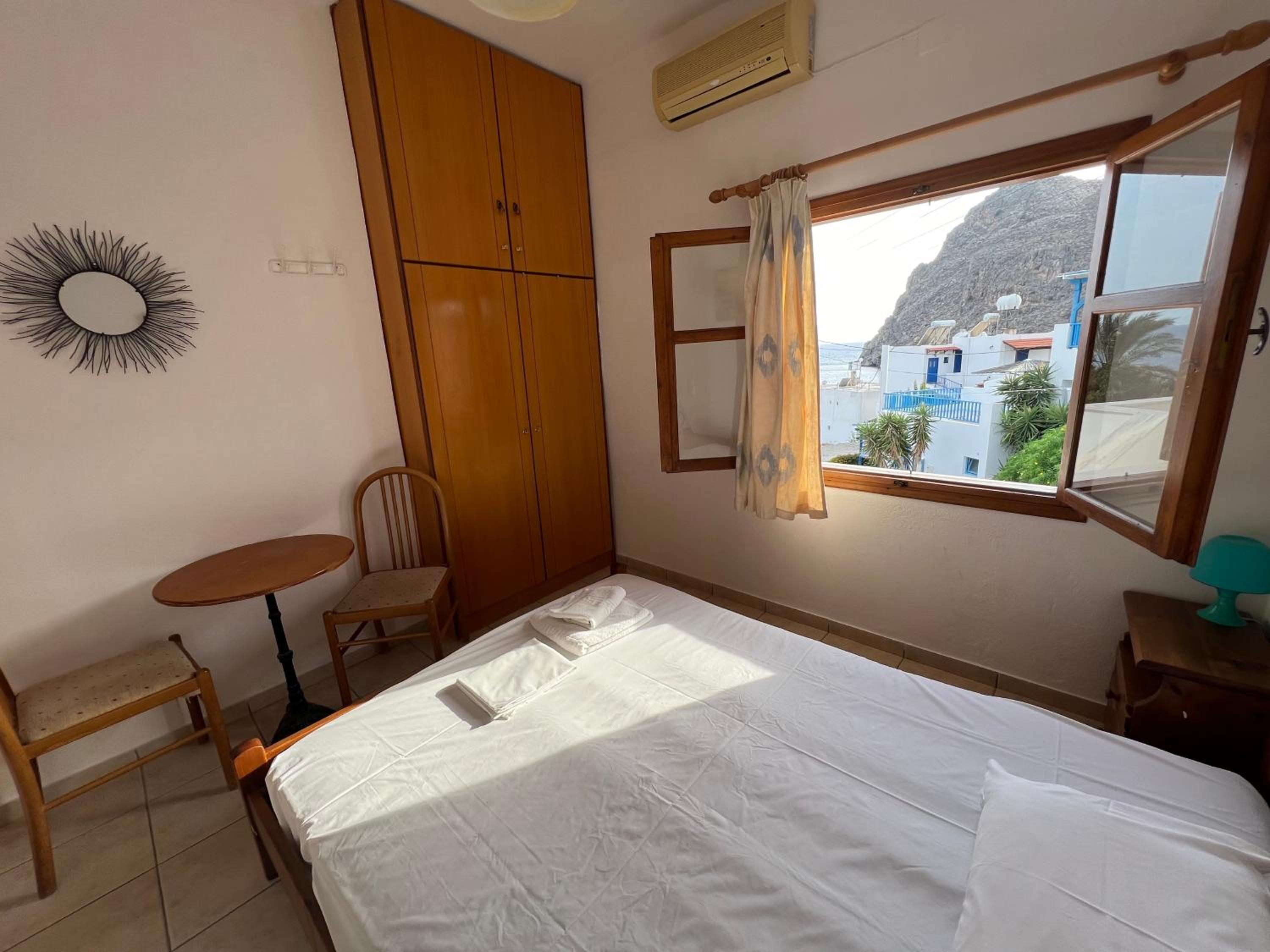 Double or Twin Room photo 1