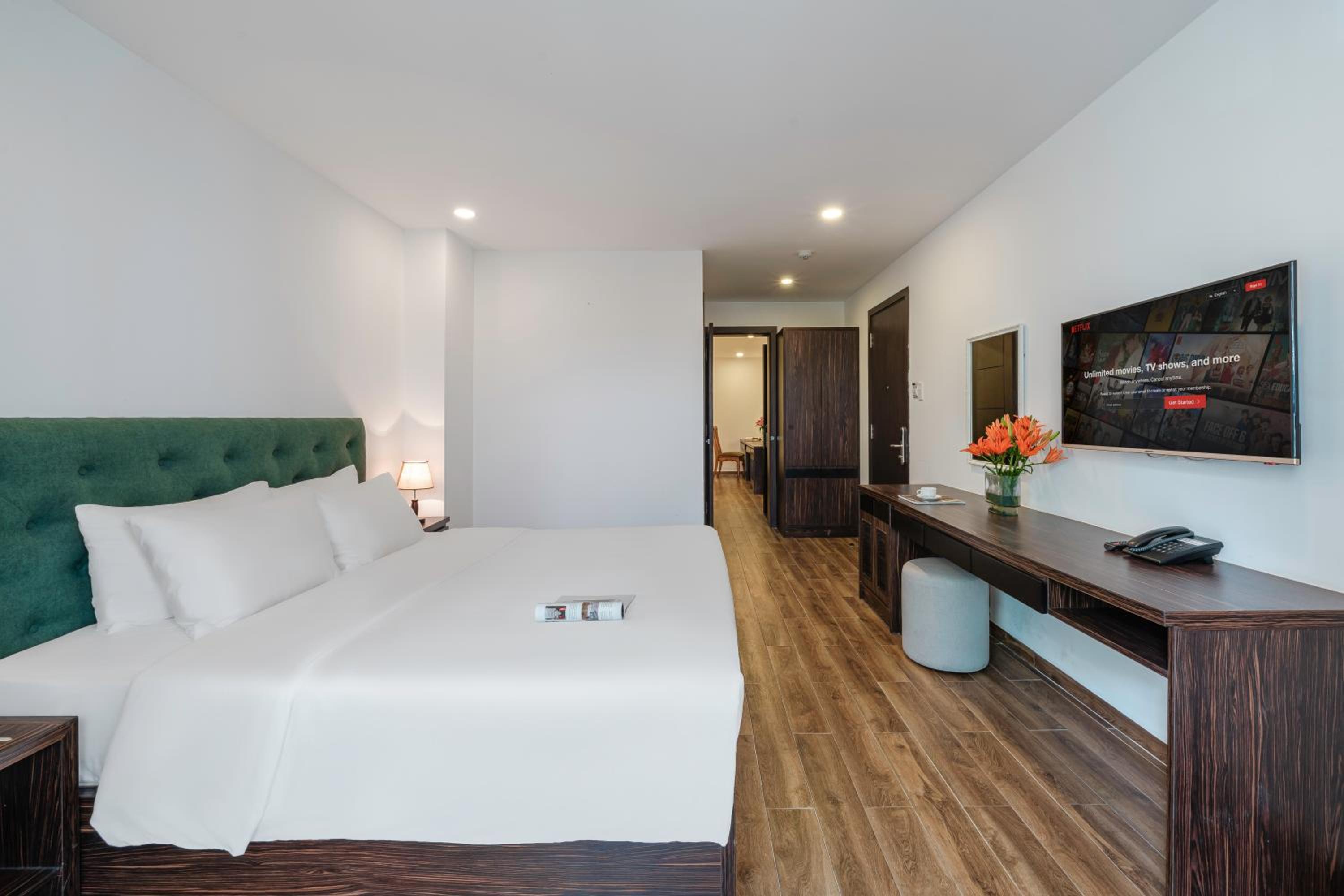 Two-Bedroom Suite photo 2