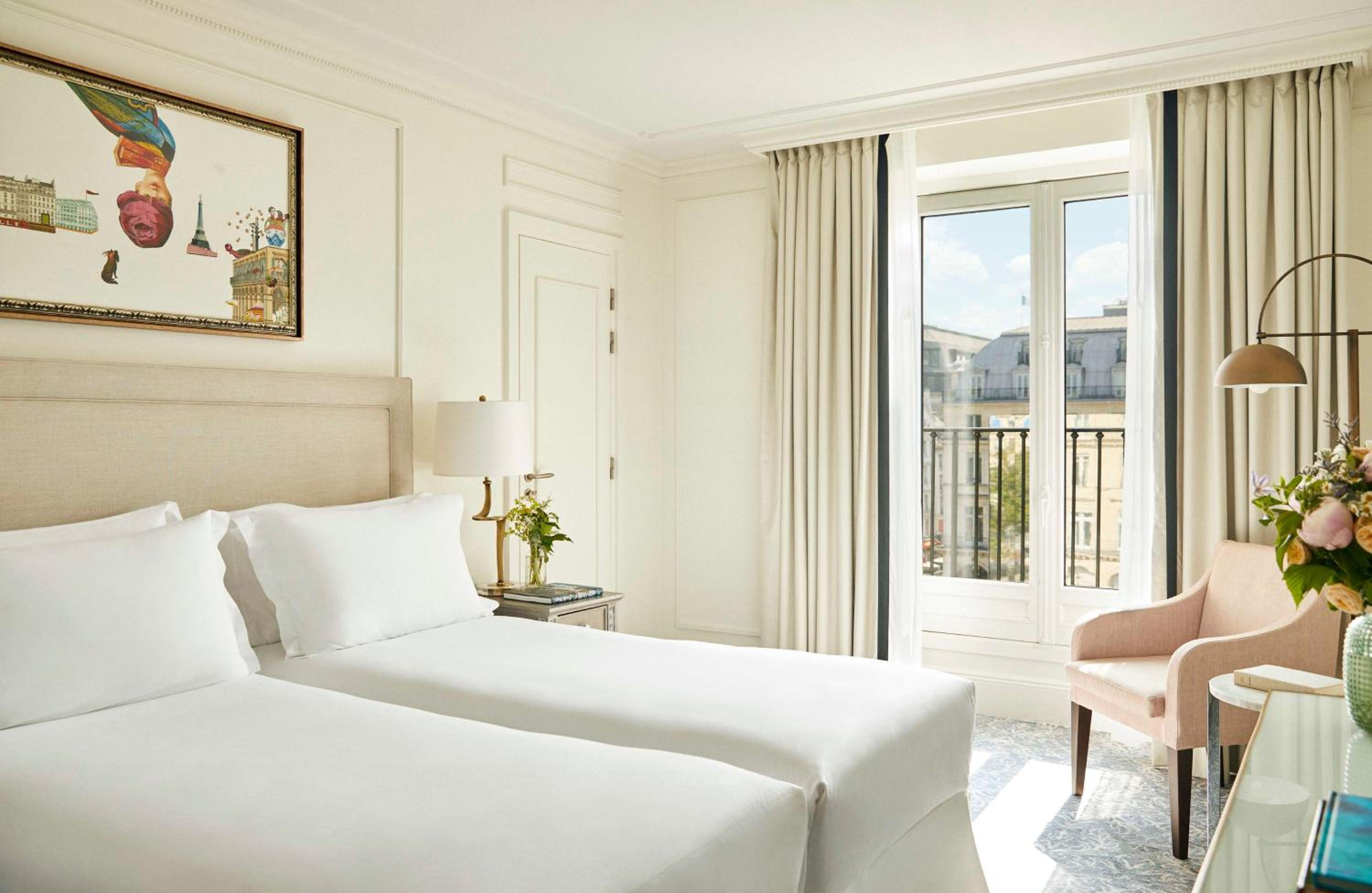 Deluxe Twin Room with View