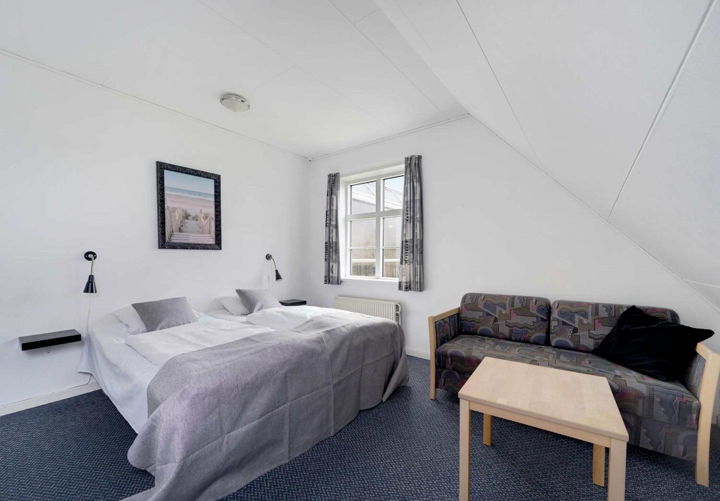Quadruple Room - Photo 5