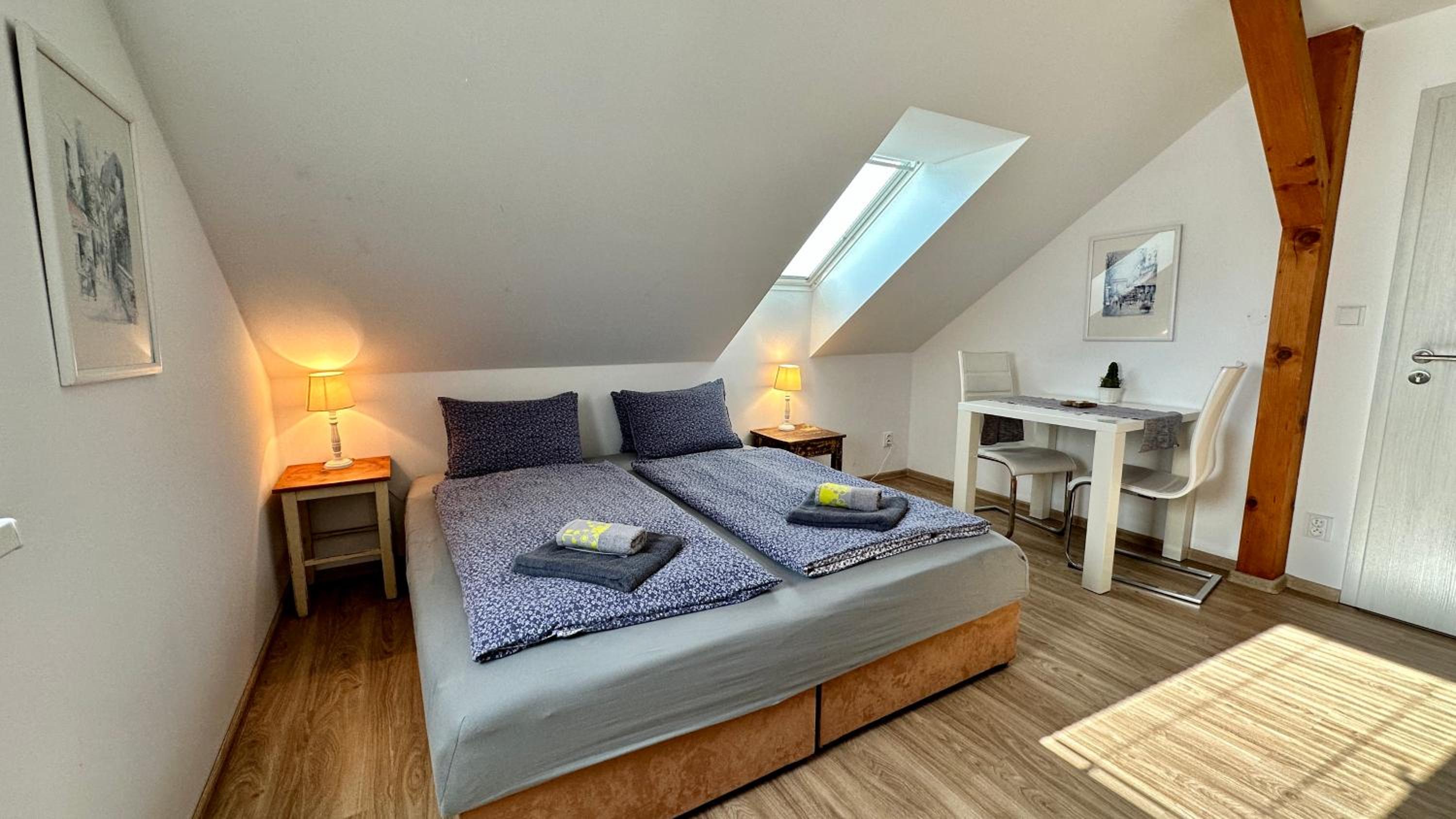 Double Room with Private Bathroom photo 1