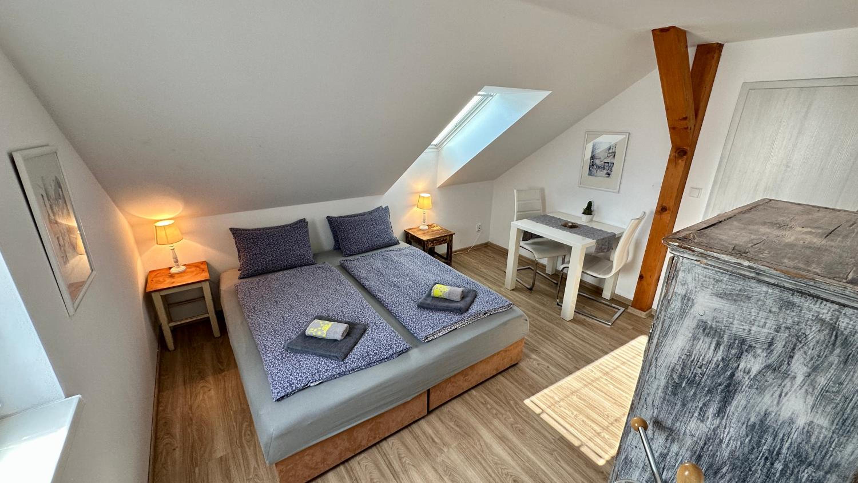 Double Room with Private Bathroom photo 2