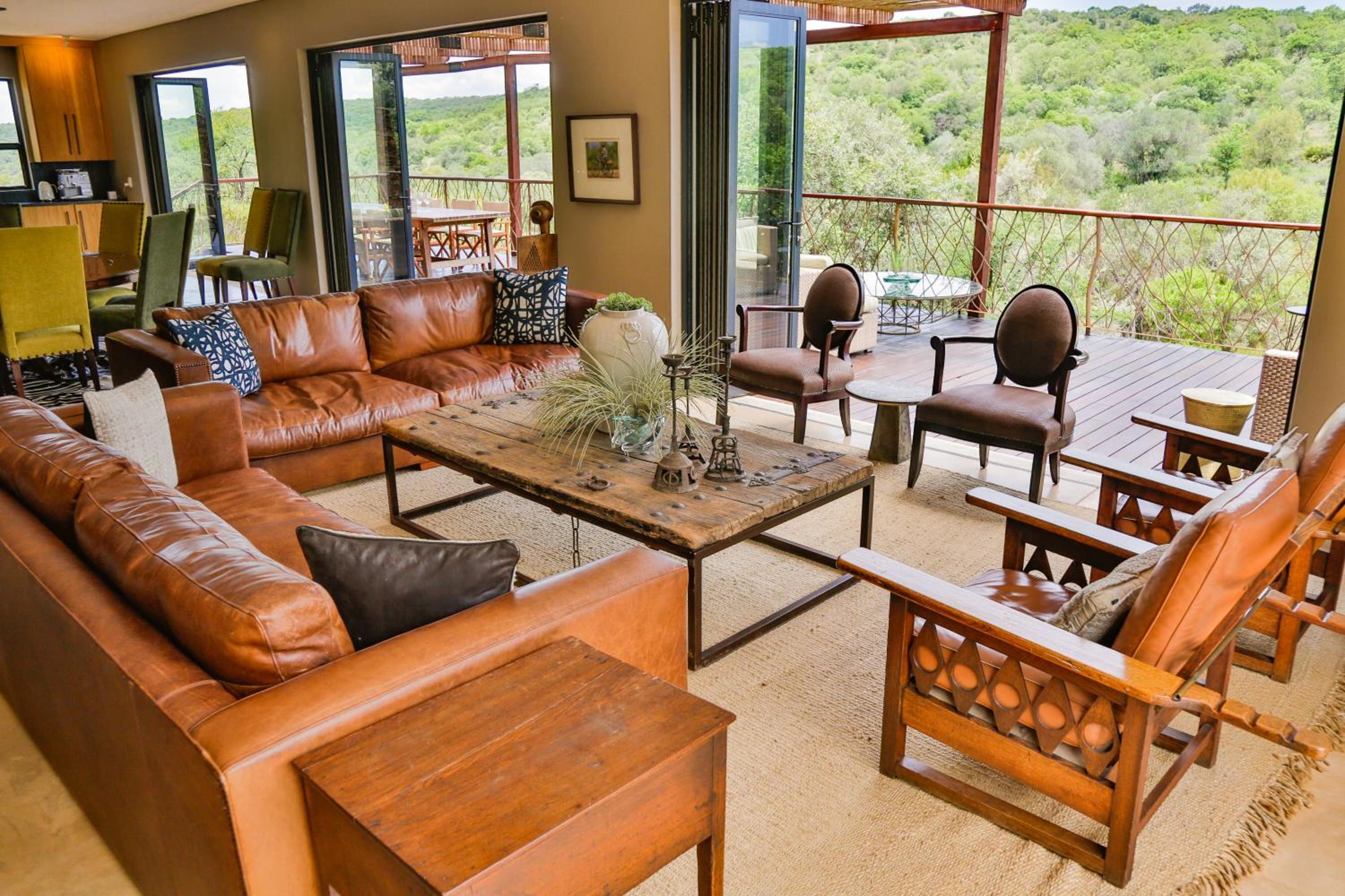 Villa photo 3