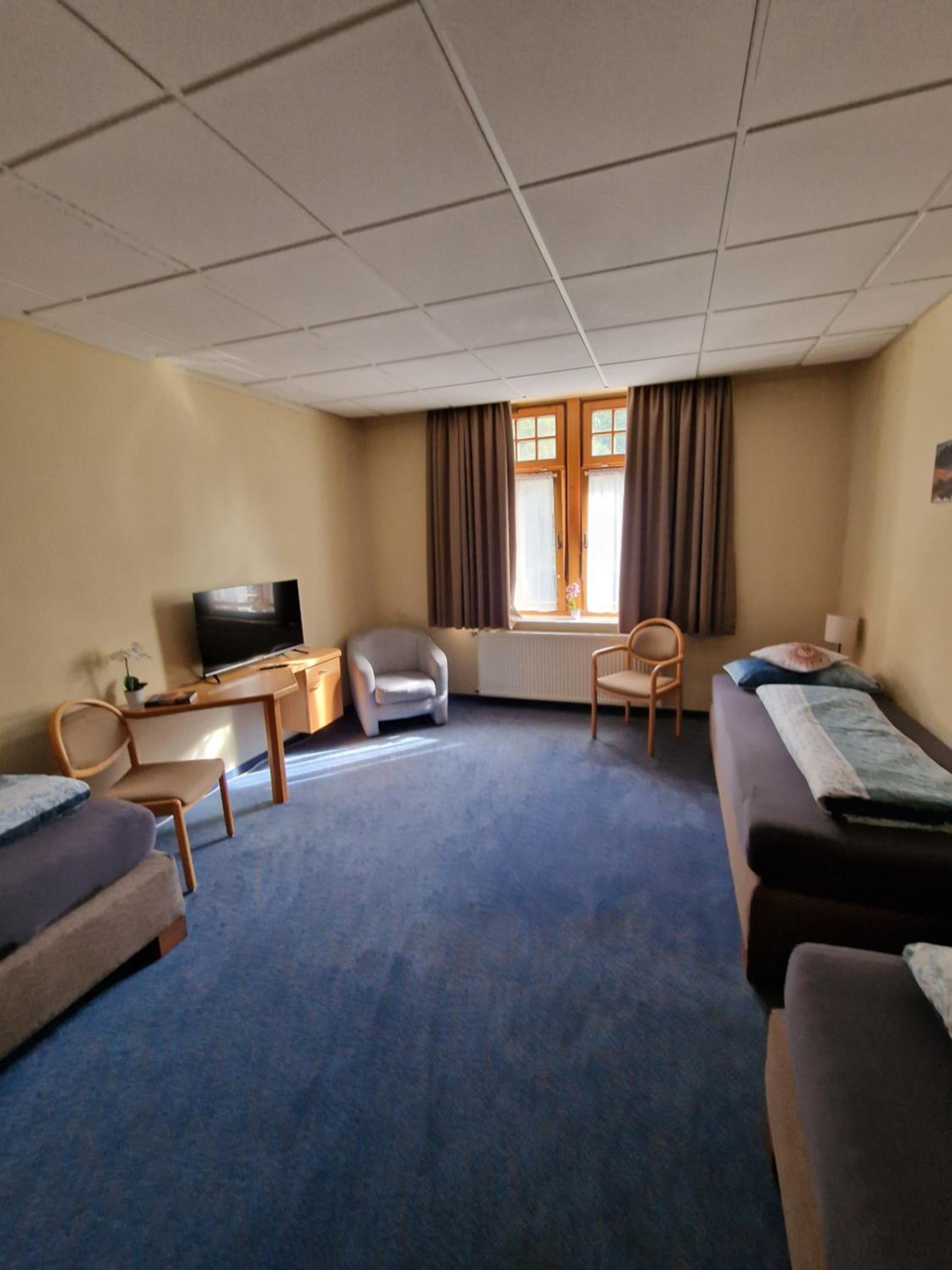 Triple Room with Bathroom photo 1