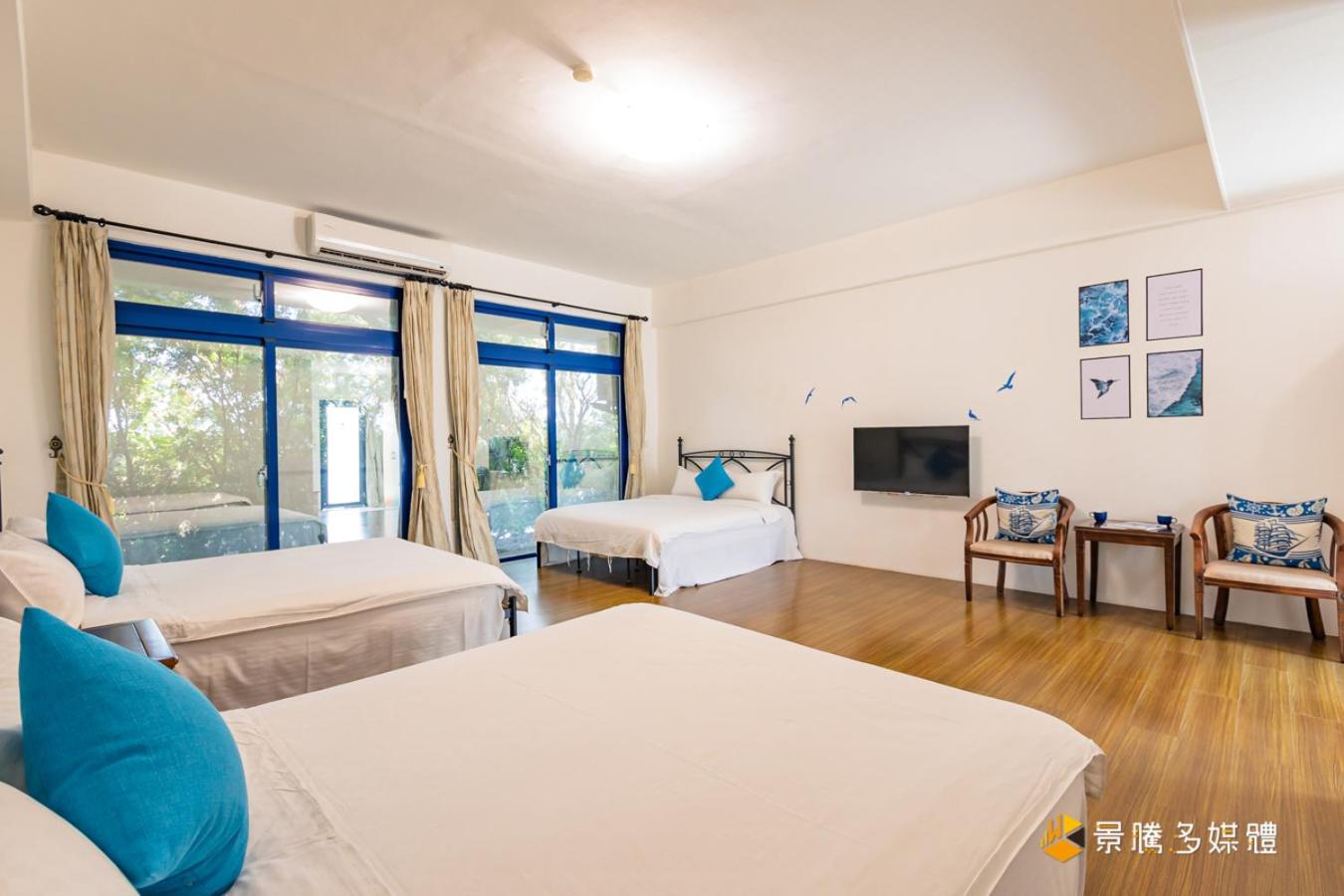 Family Suite photo 2