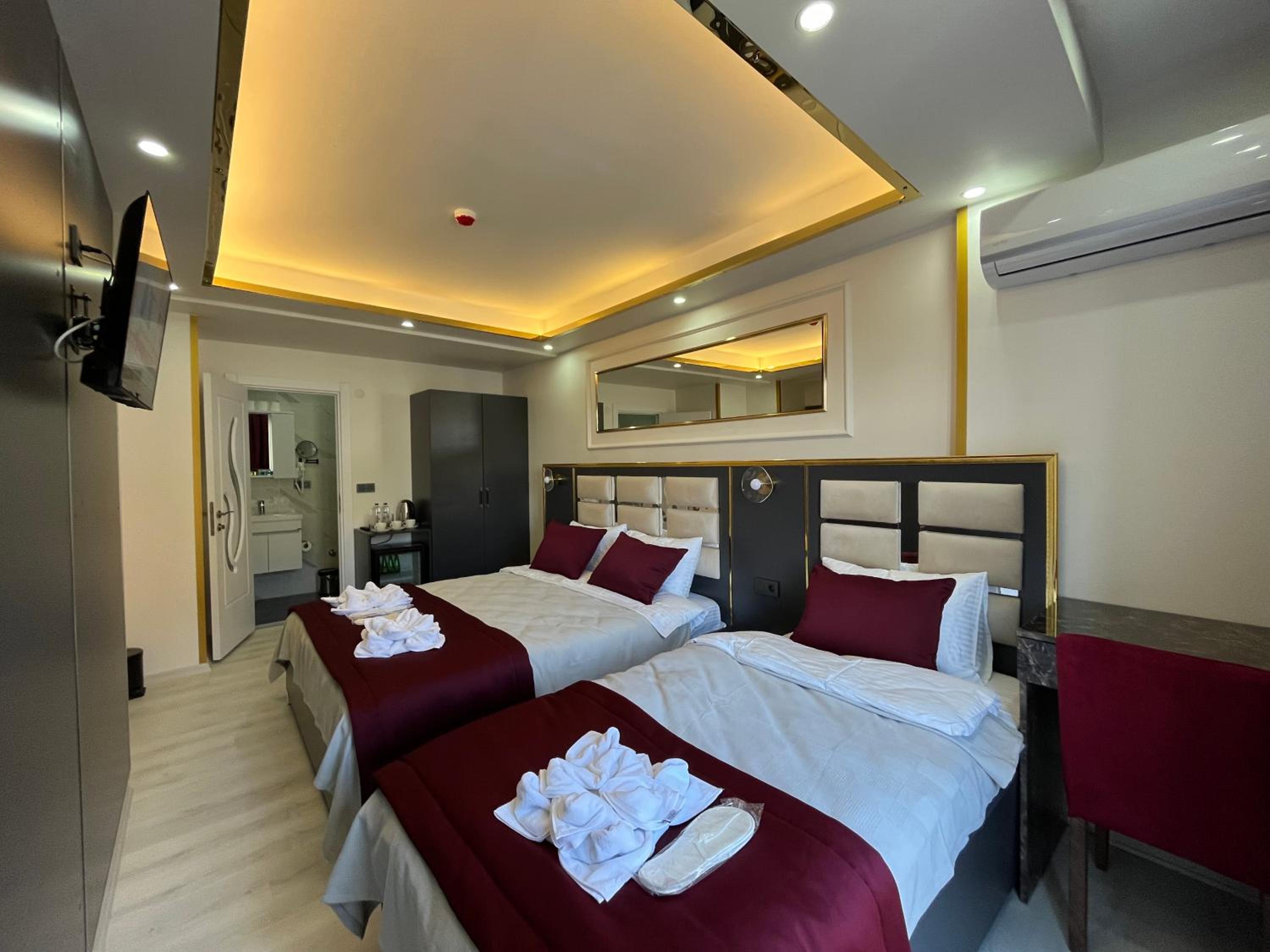 Quadruple Room with Sea View photo 1
