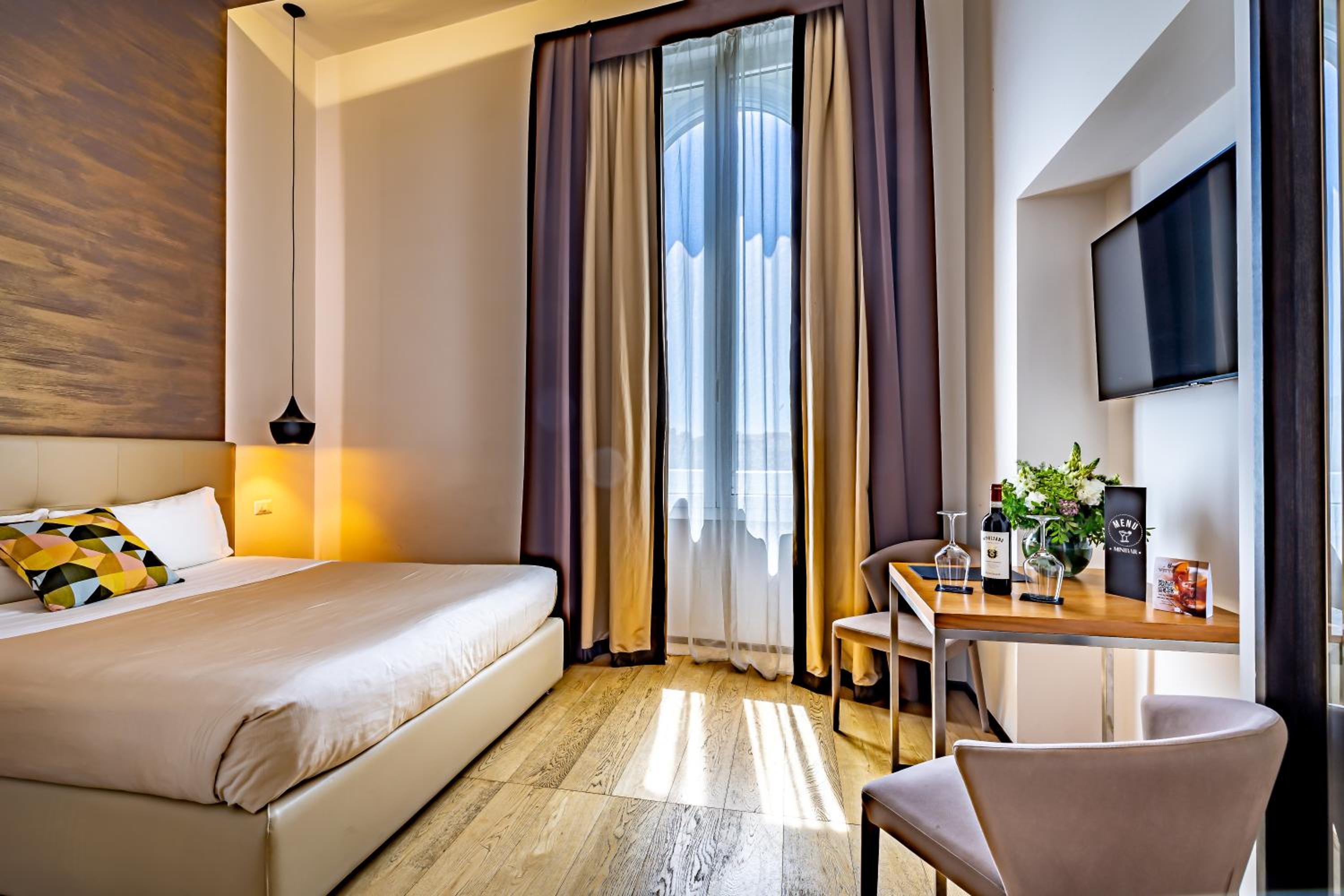 Classic Double Room with River View