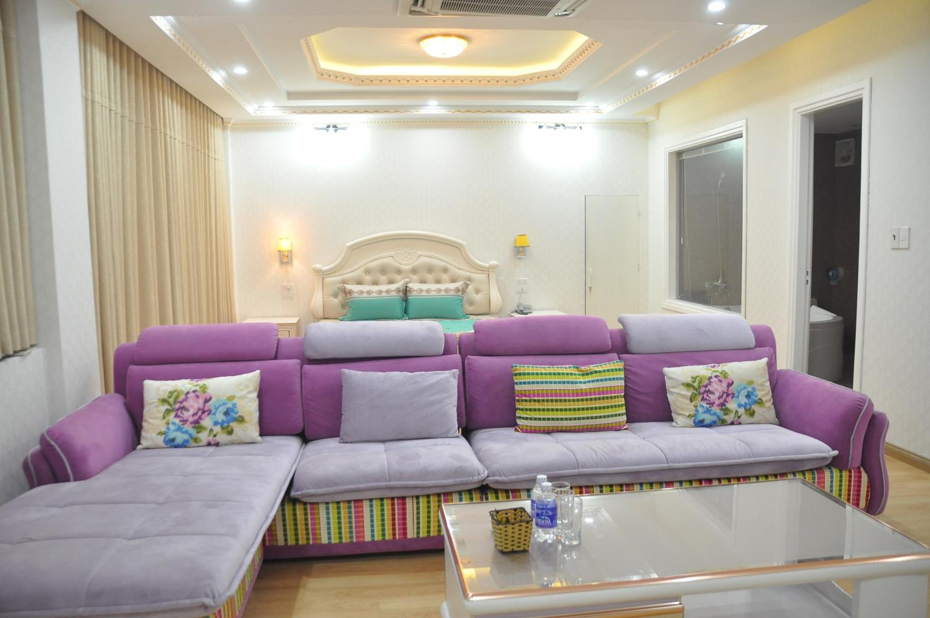 Royal Suite photo 1