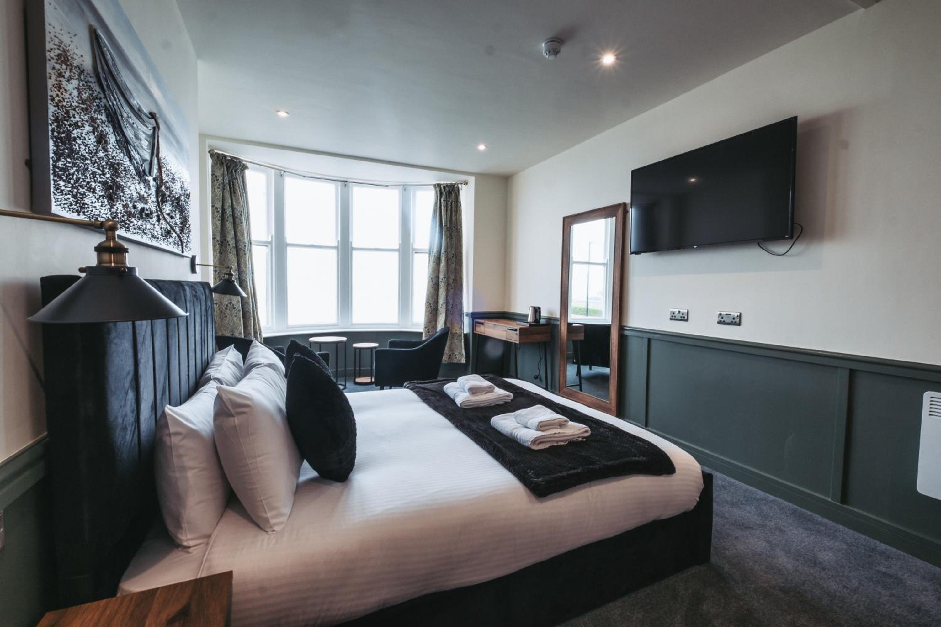 Suite with Sea View - Photo 4