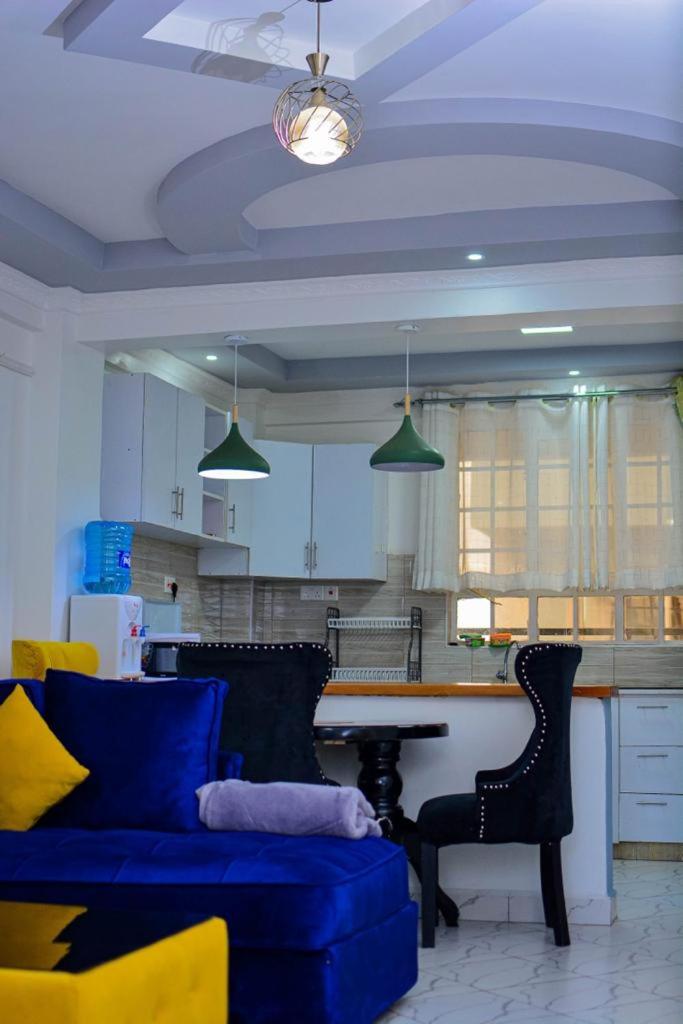 One-Bedroom Apartment photo 2