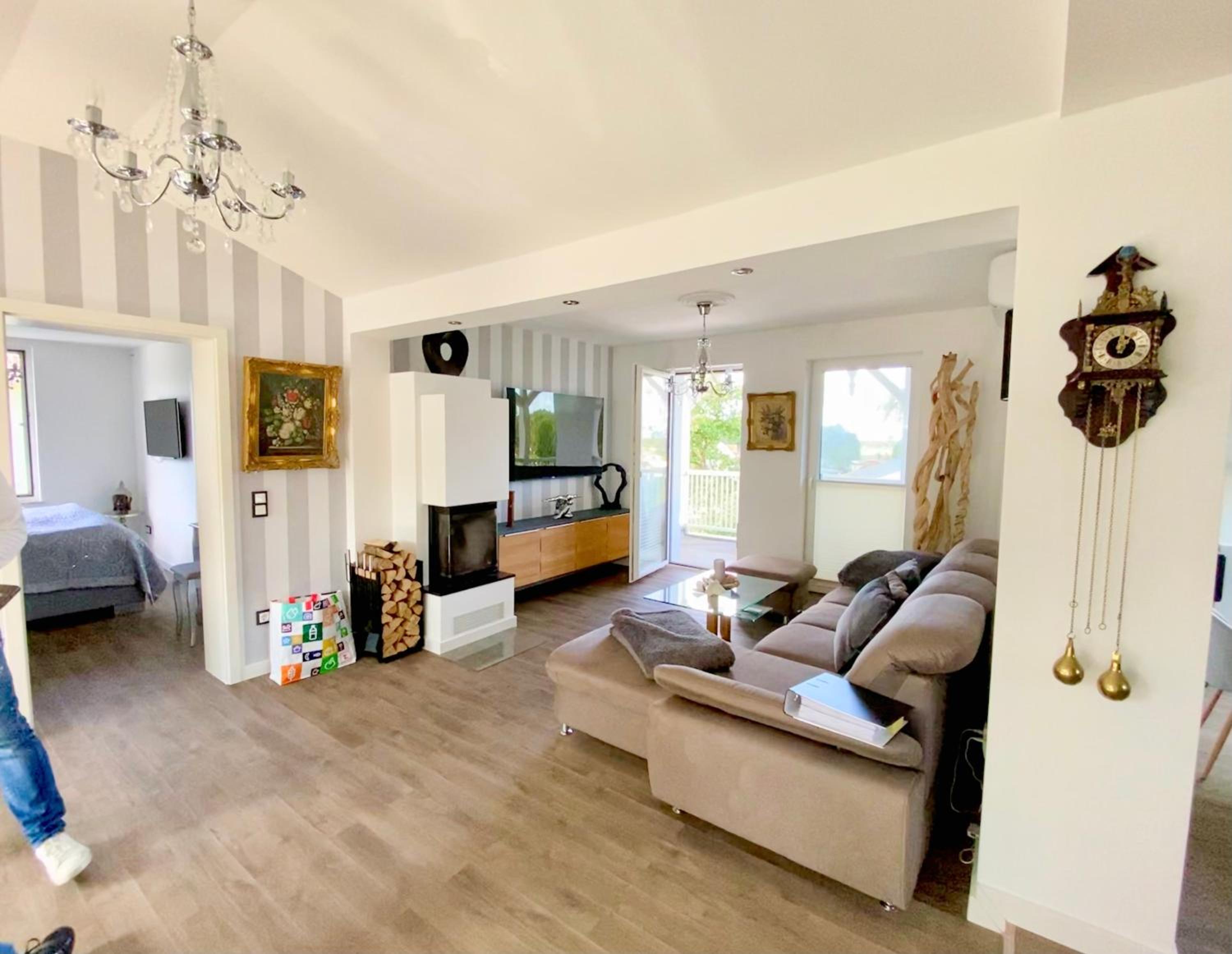 Deluxe Apartment