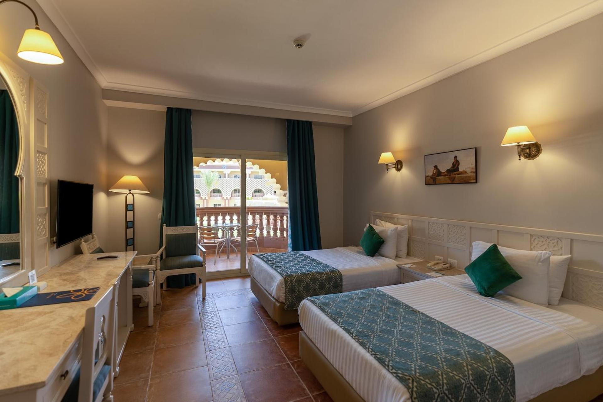 Standard Room with Garden View - Photo 1