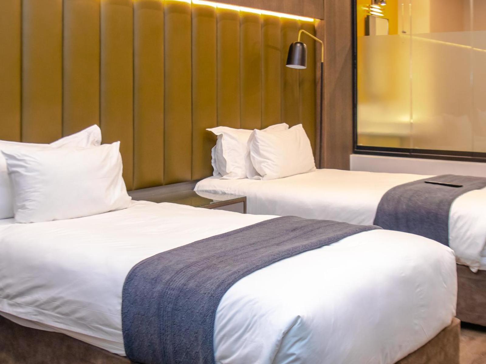 Superior Suite - Photo 2