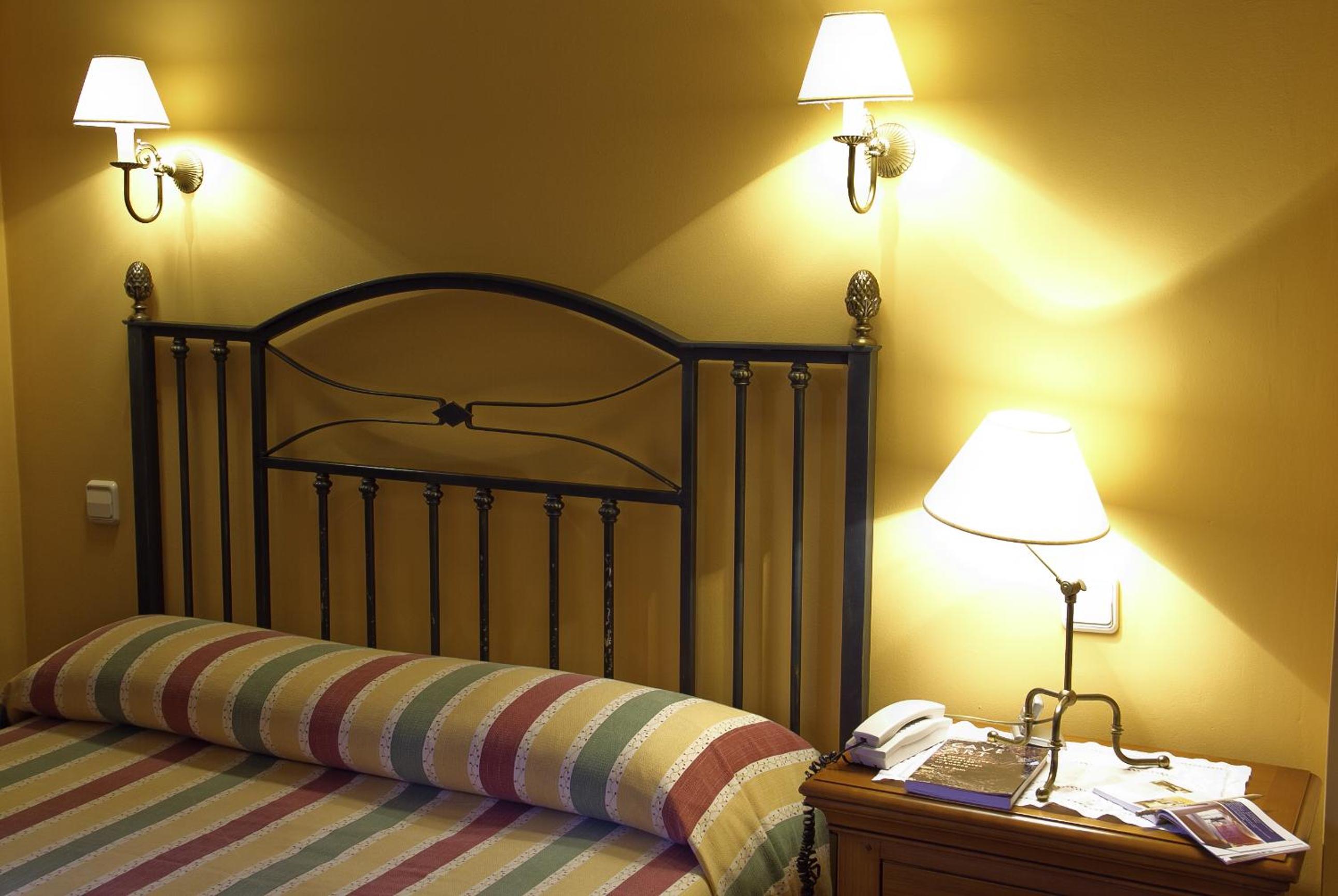 Double or Twin Room photo 3
