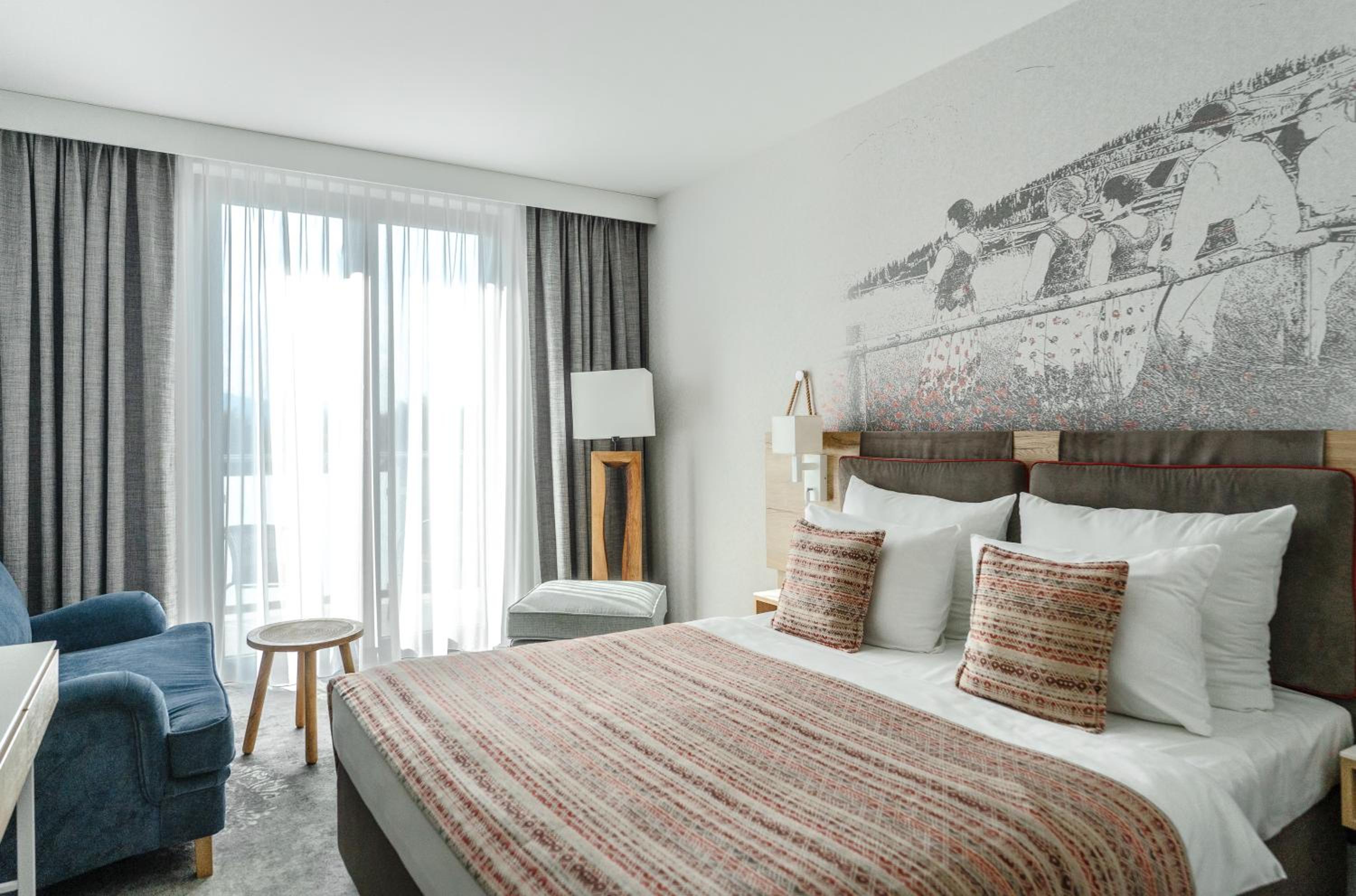 Superior Family Room with 1 double bed (without access to the thermal baths) photo 1