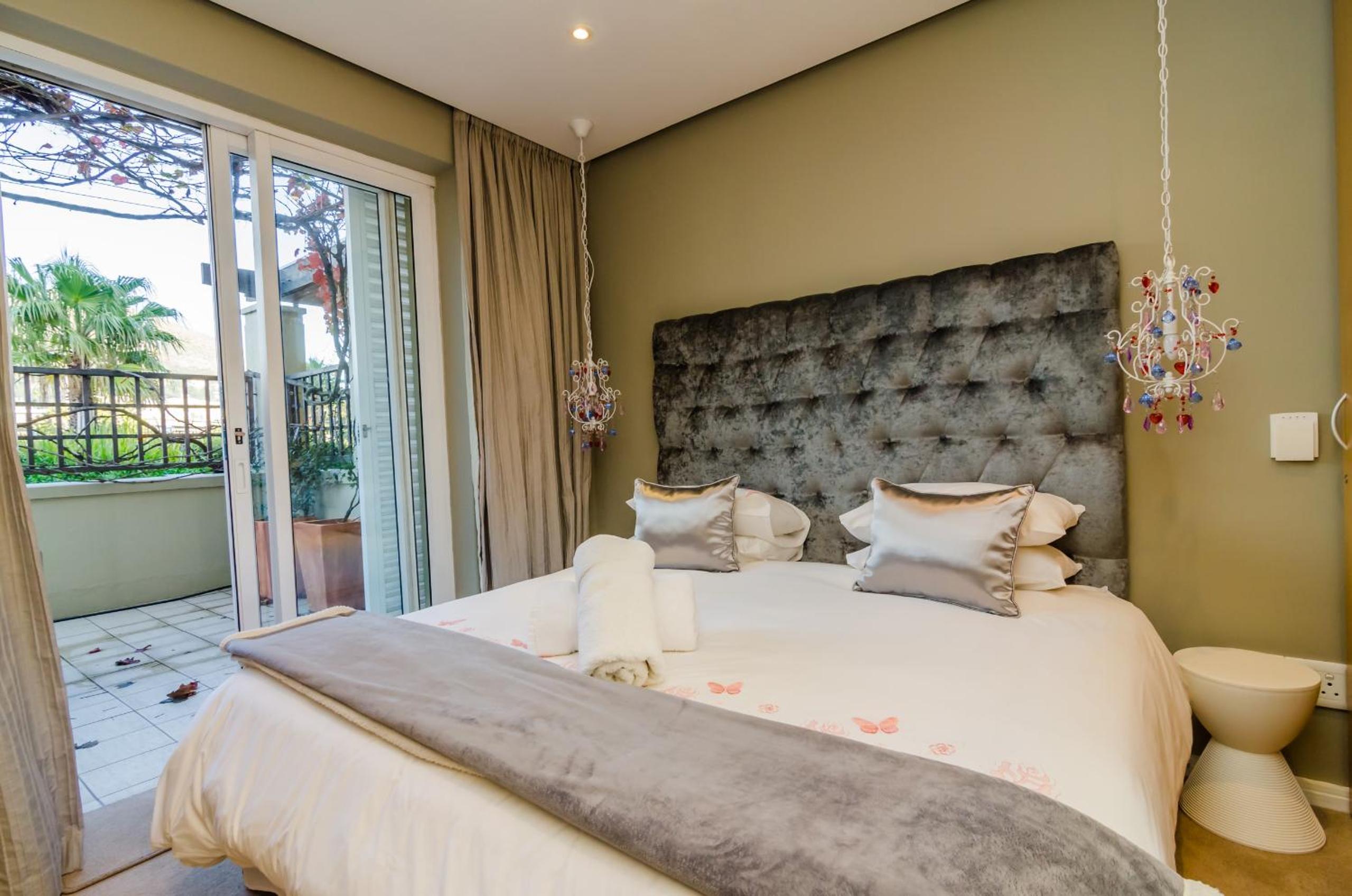 One Bedroom Premier 3