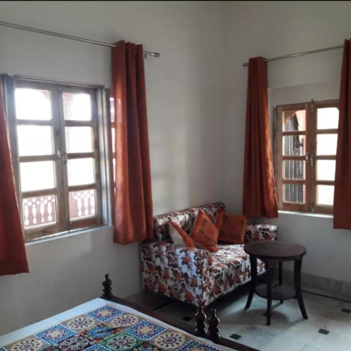 Double Room With Private Bathroom photo 1