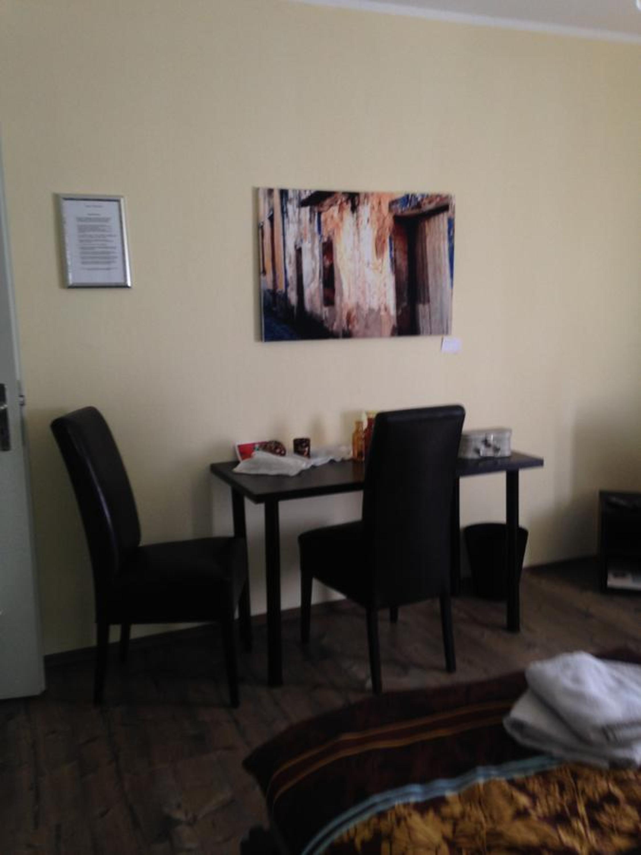 Double Room with Private External Bathroom photo 2