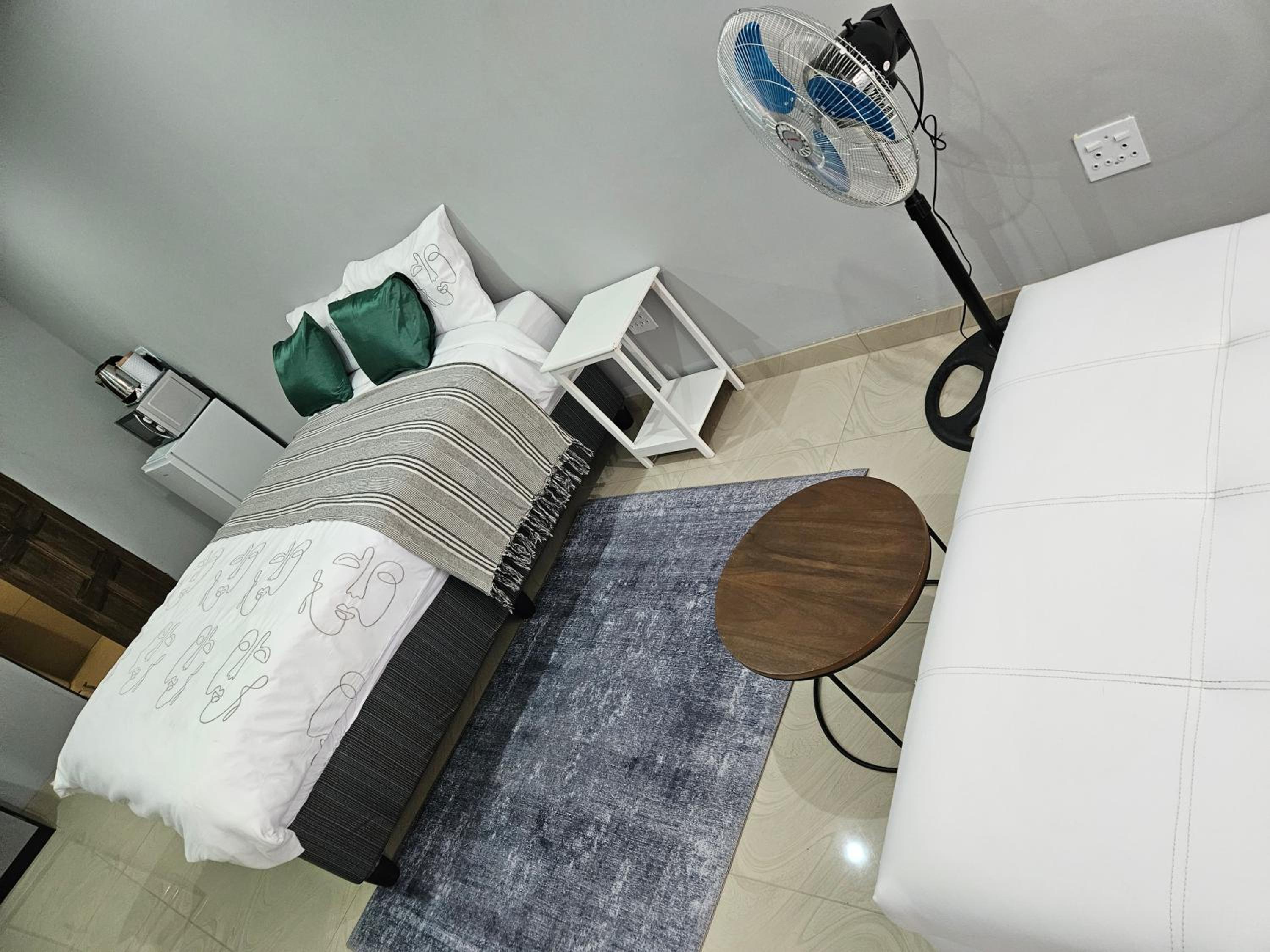Deluxe Double Studio - Photo 1