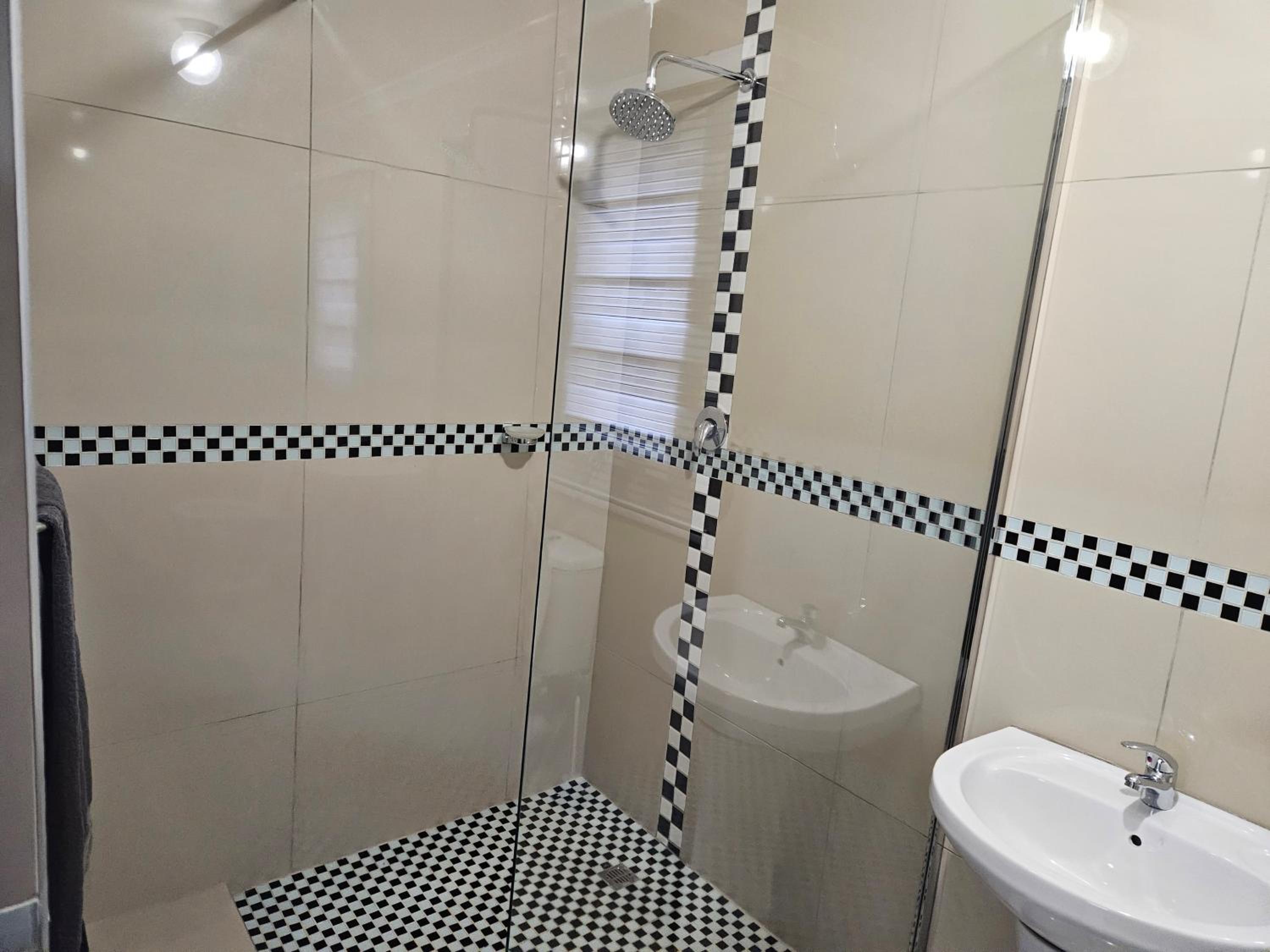 Deluxe Double Studio - Photo 4