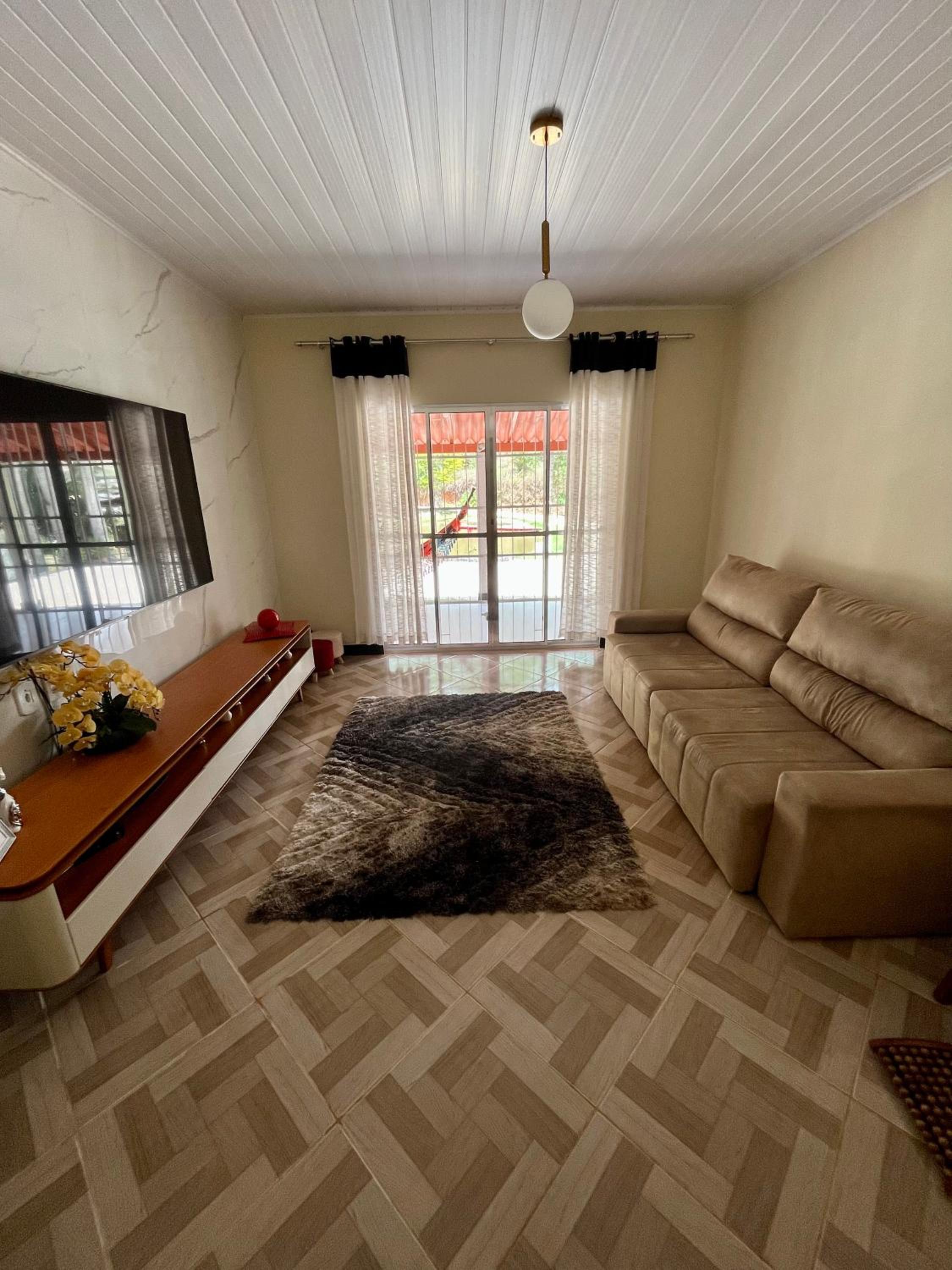 Three-Bedroom House photo 1