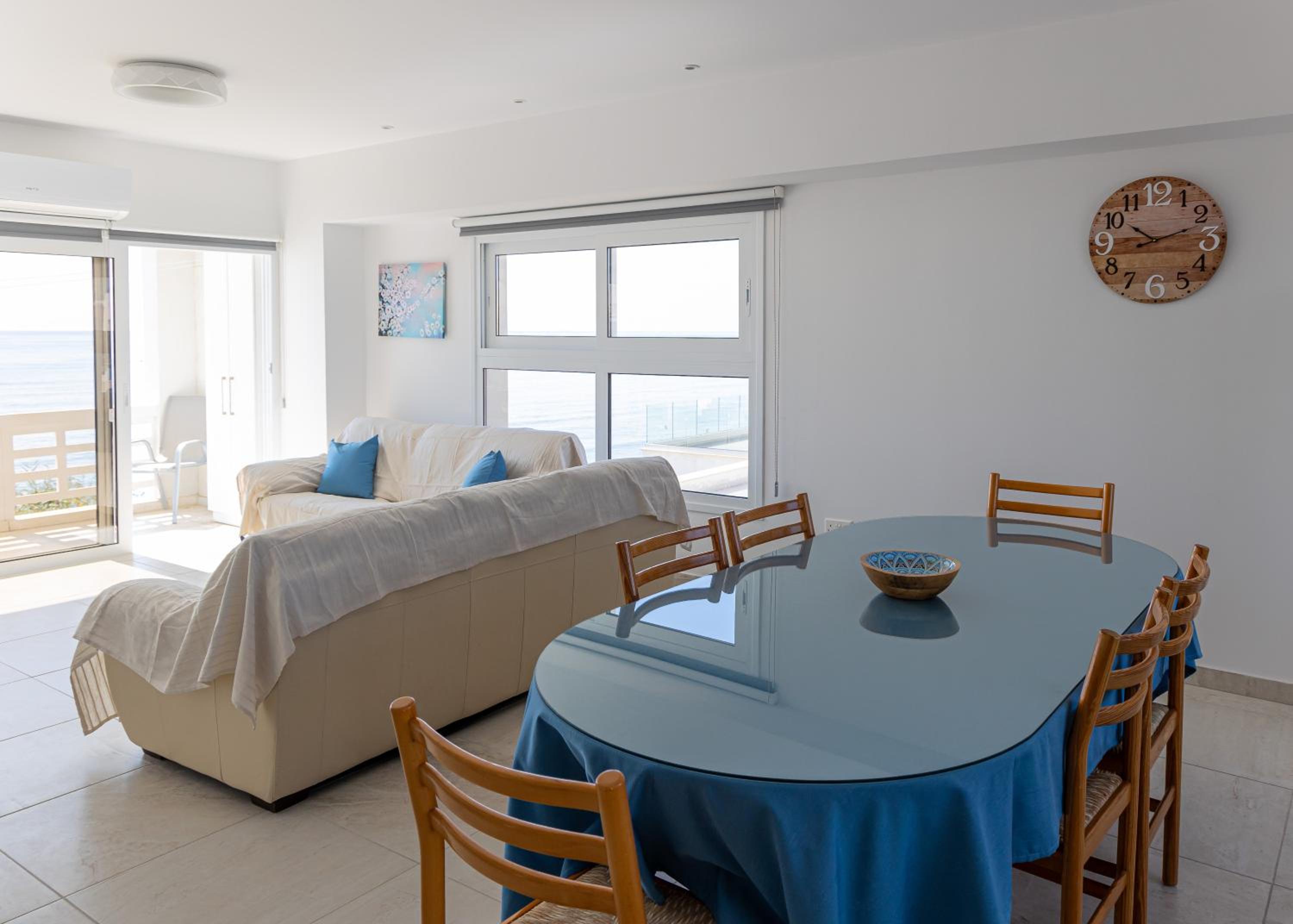 Apartment with Sea View